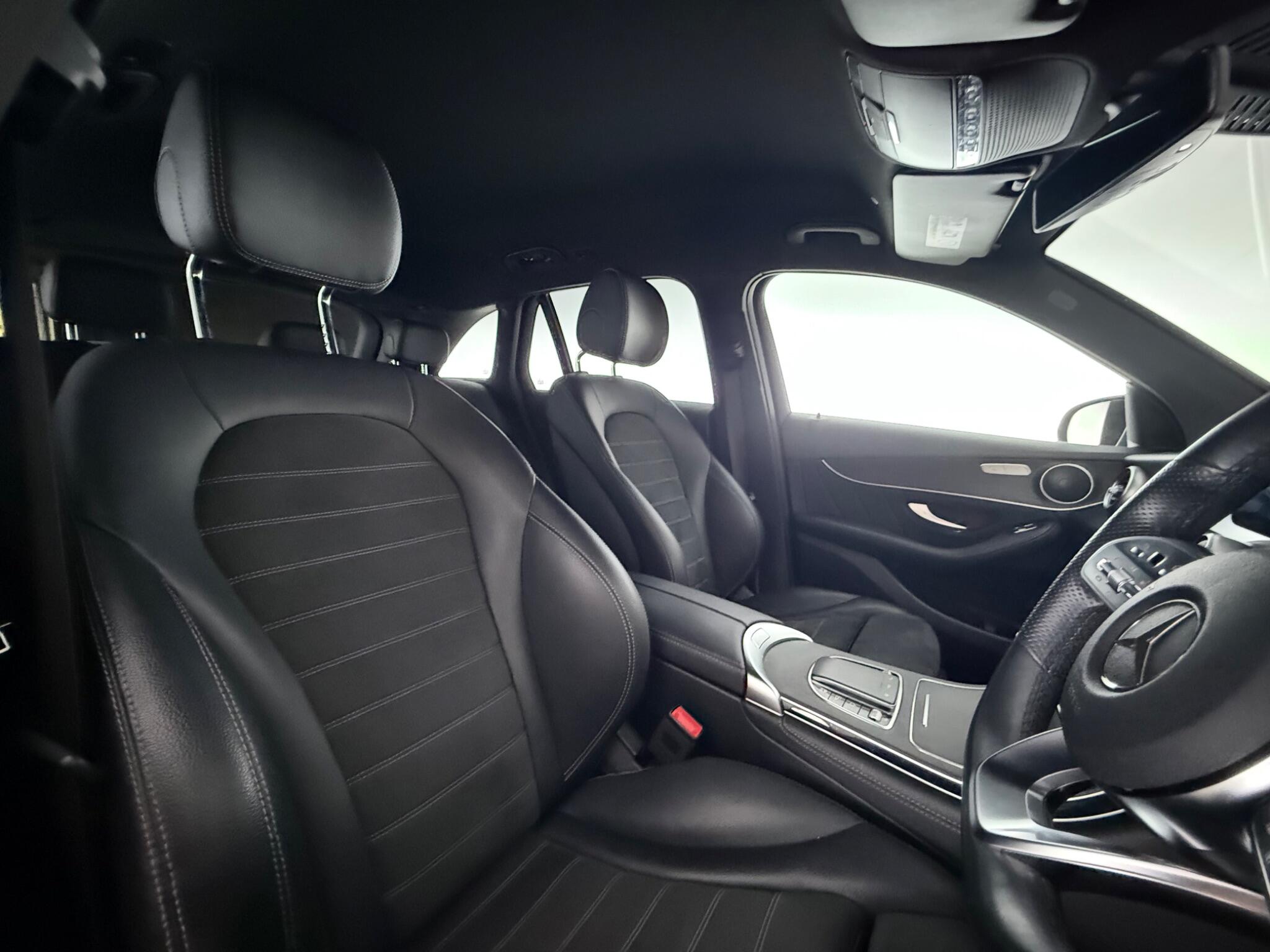 Mercedes-Benz GLC view 32