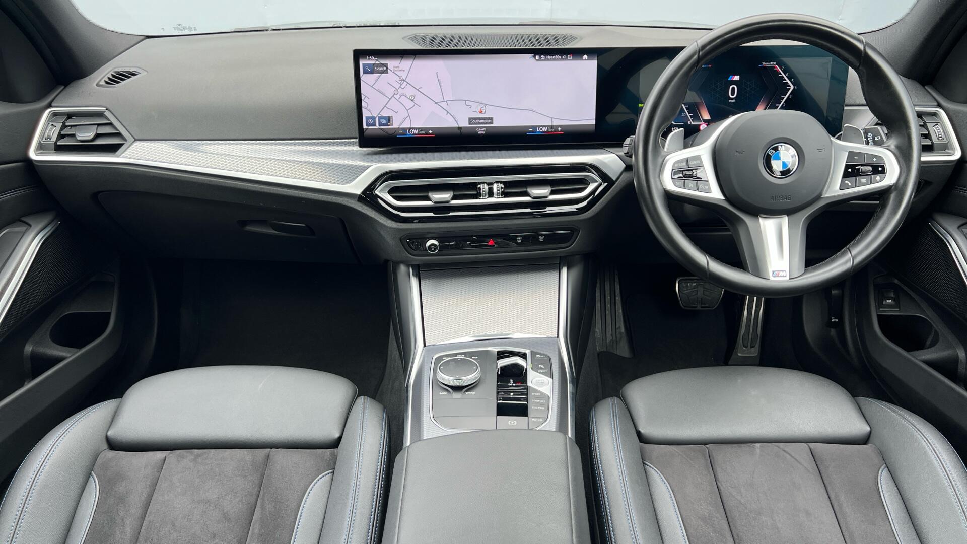 BMW 3 Series view 4