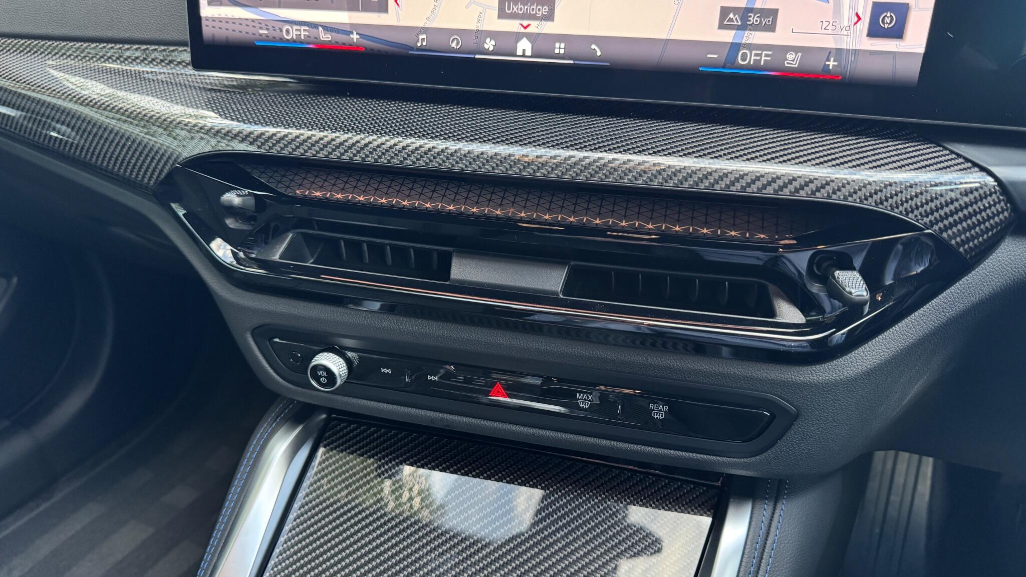 BMW 2 Series view 37