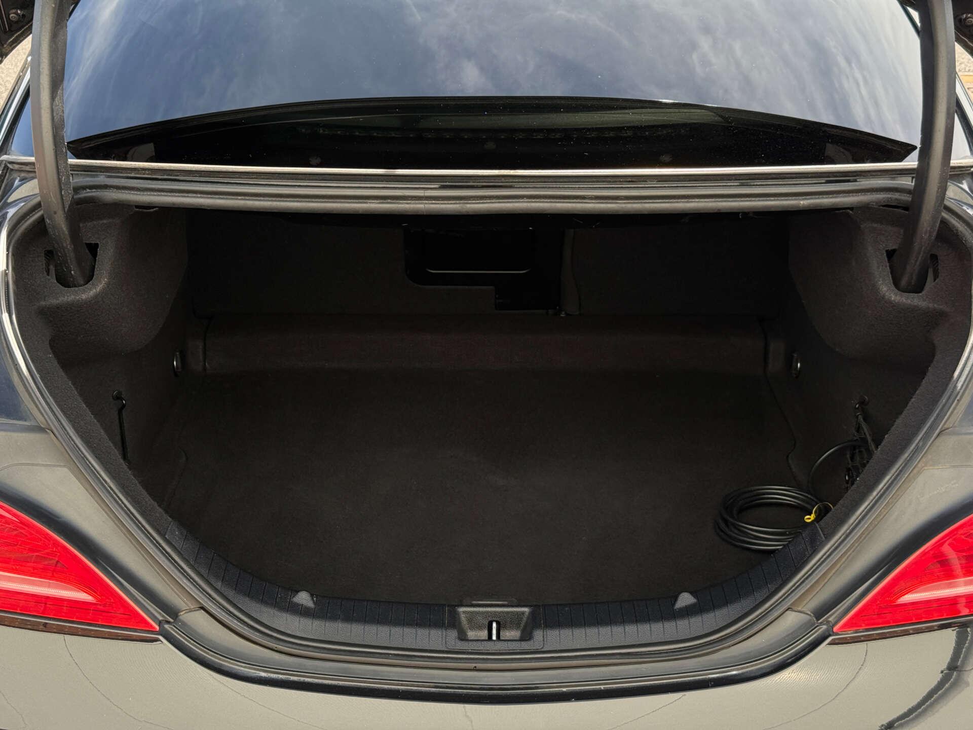 Mercedes-Benz Cla view 31