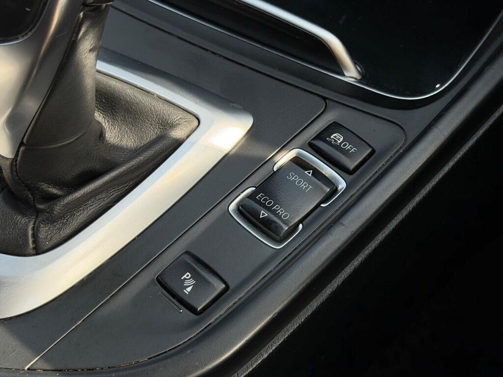 BMW 3 Series view 43