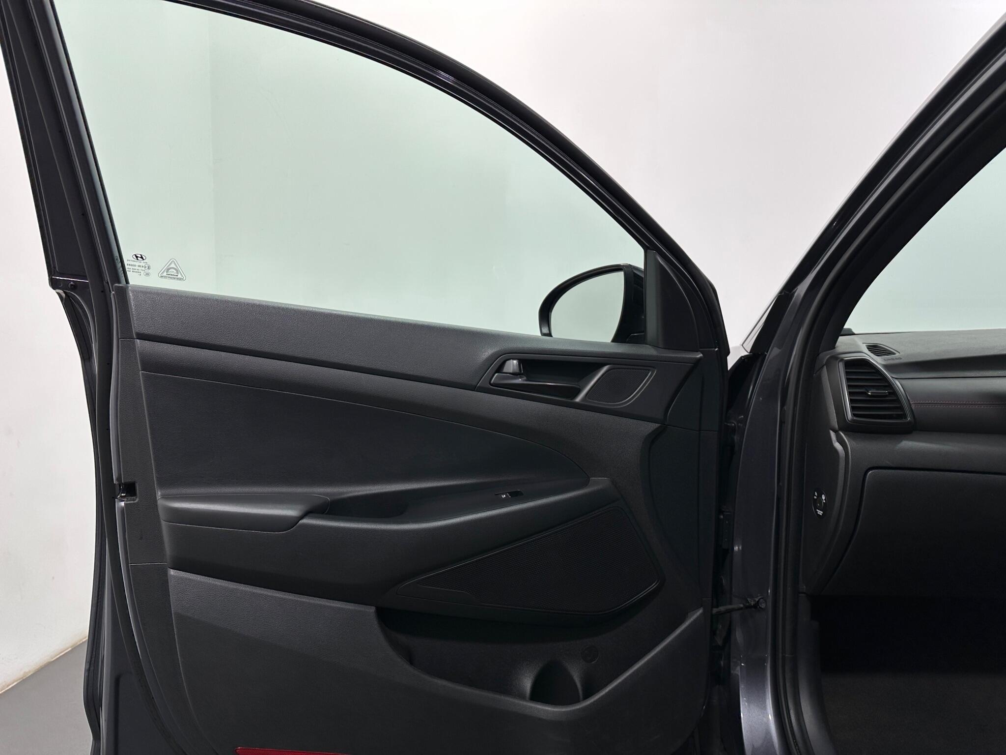 Hyundai Tucson view 37