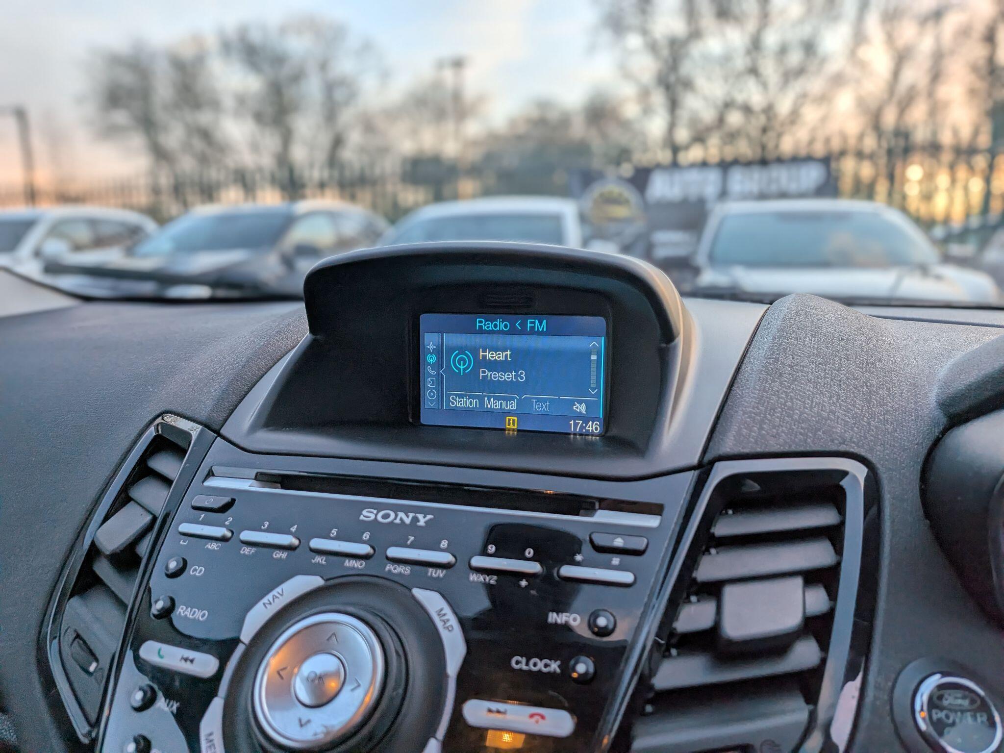Ford Fiesta view 34