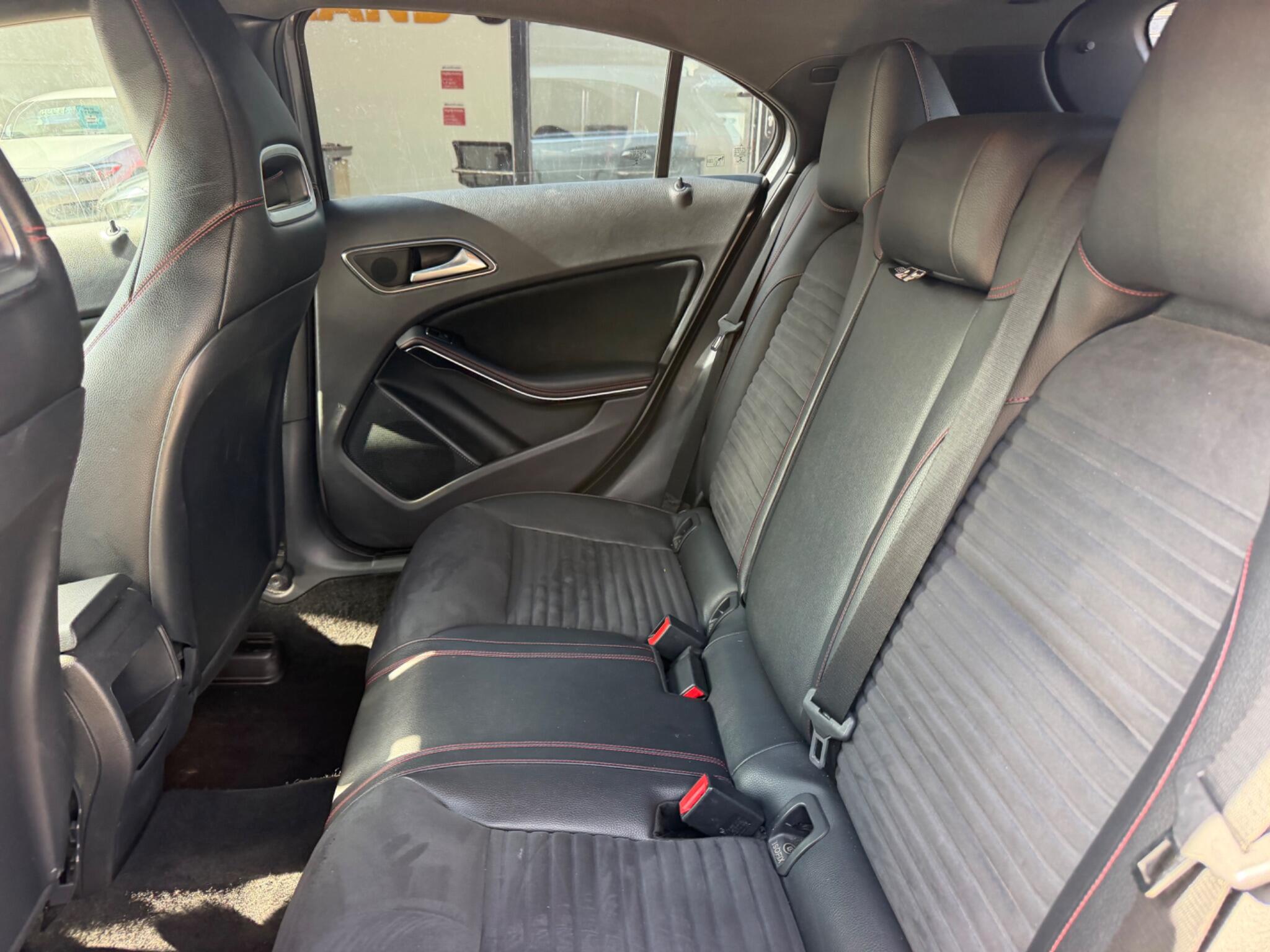 Mercedes-Benz A-Class view 25