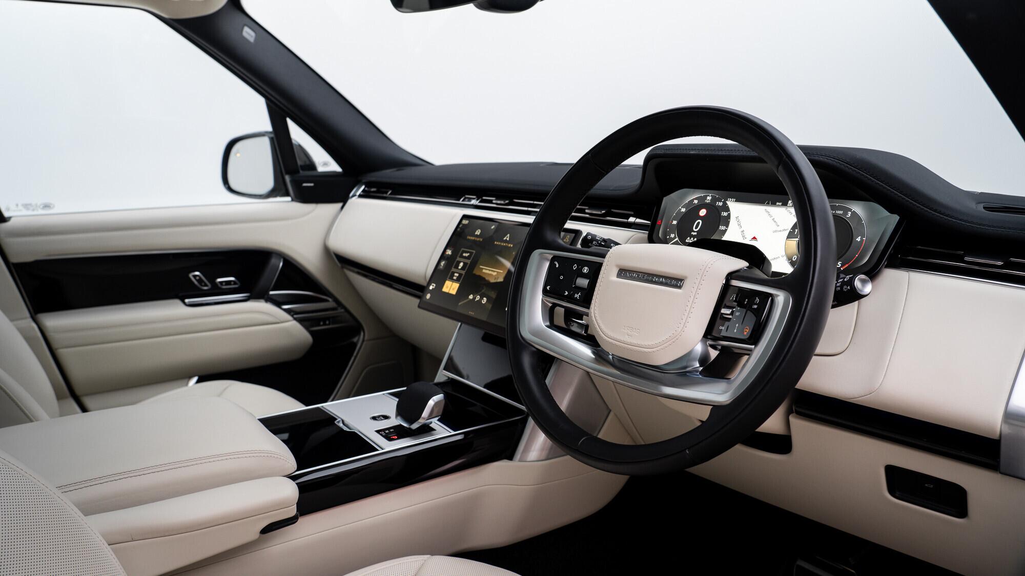 Land Rover Range Rover view 33
