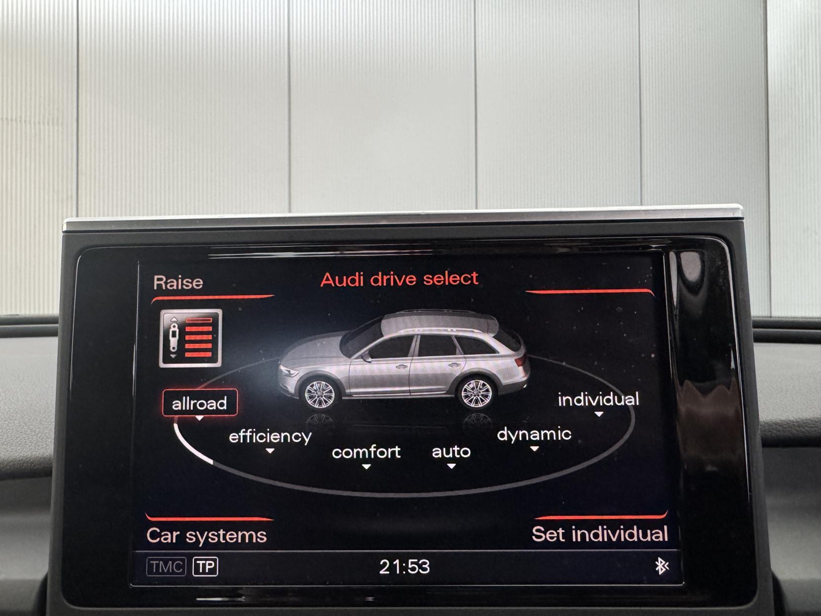 Audi A6 Allroad view 84