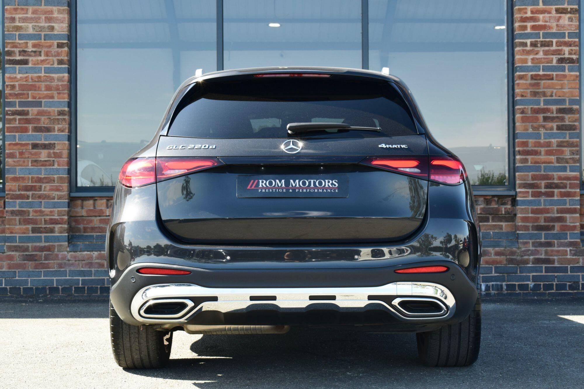 Mercedes-Benz GLC view 46