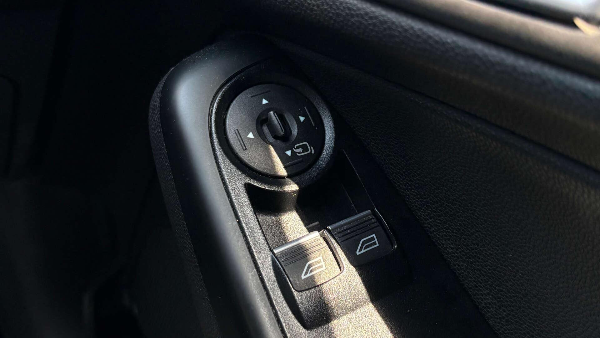 Ford Fiesta view 22