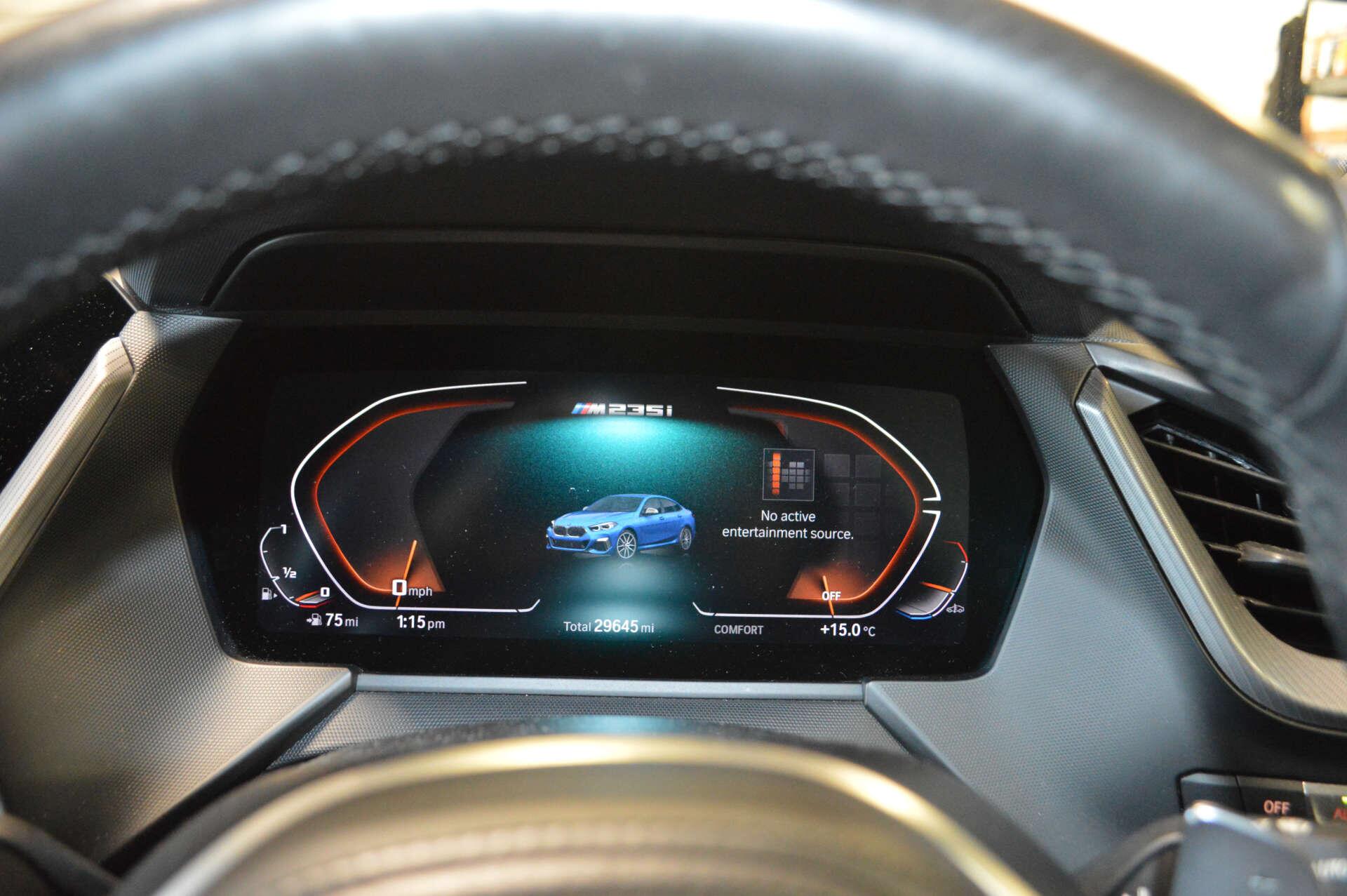 BMW 2 Series view 19