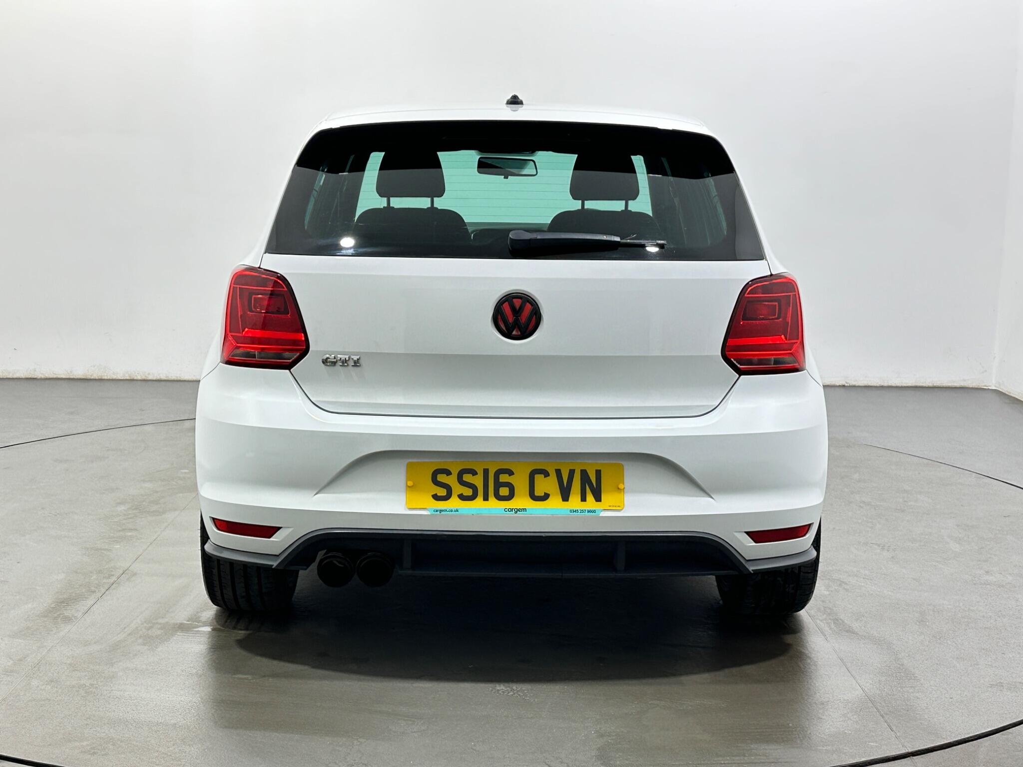 Volkswagen Polo view 7