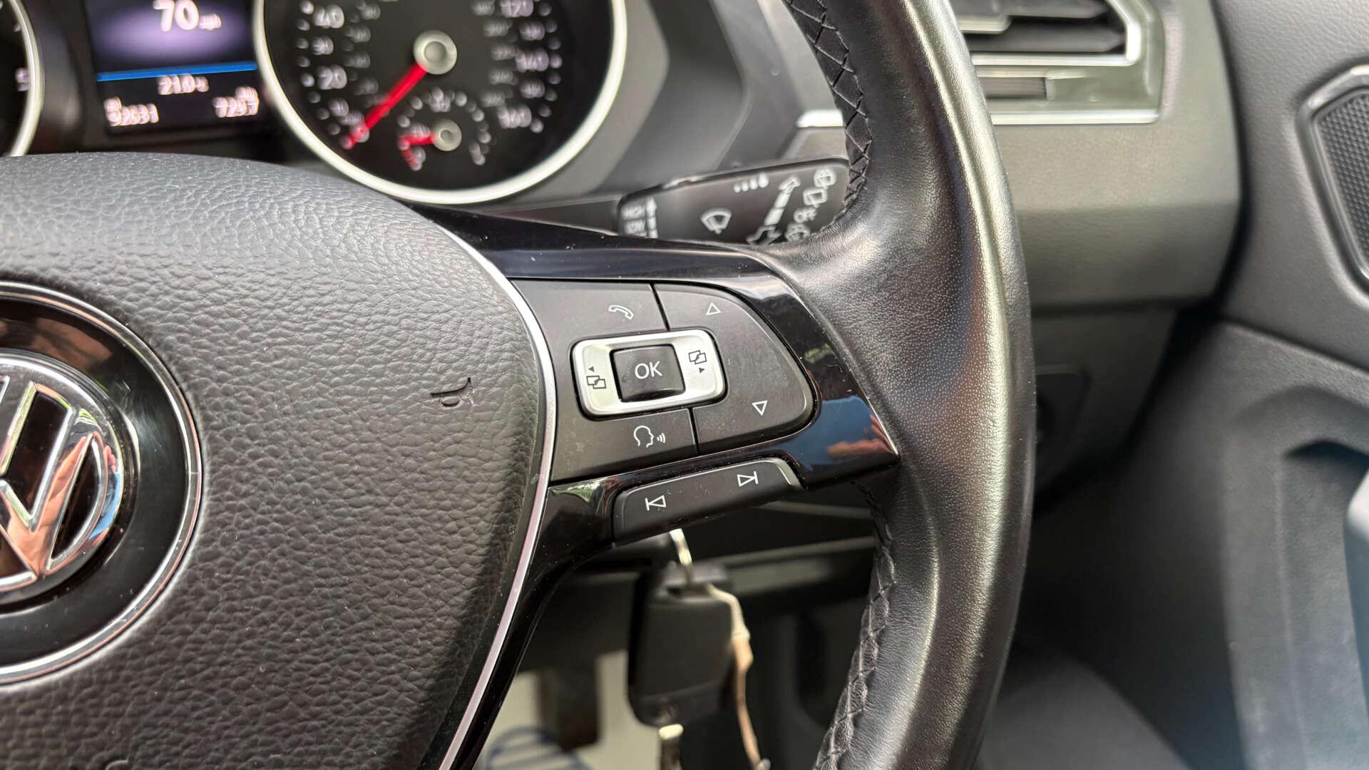 Volkswagen Tiguan view 20
