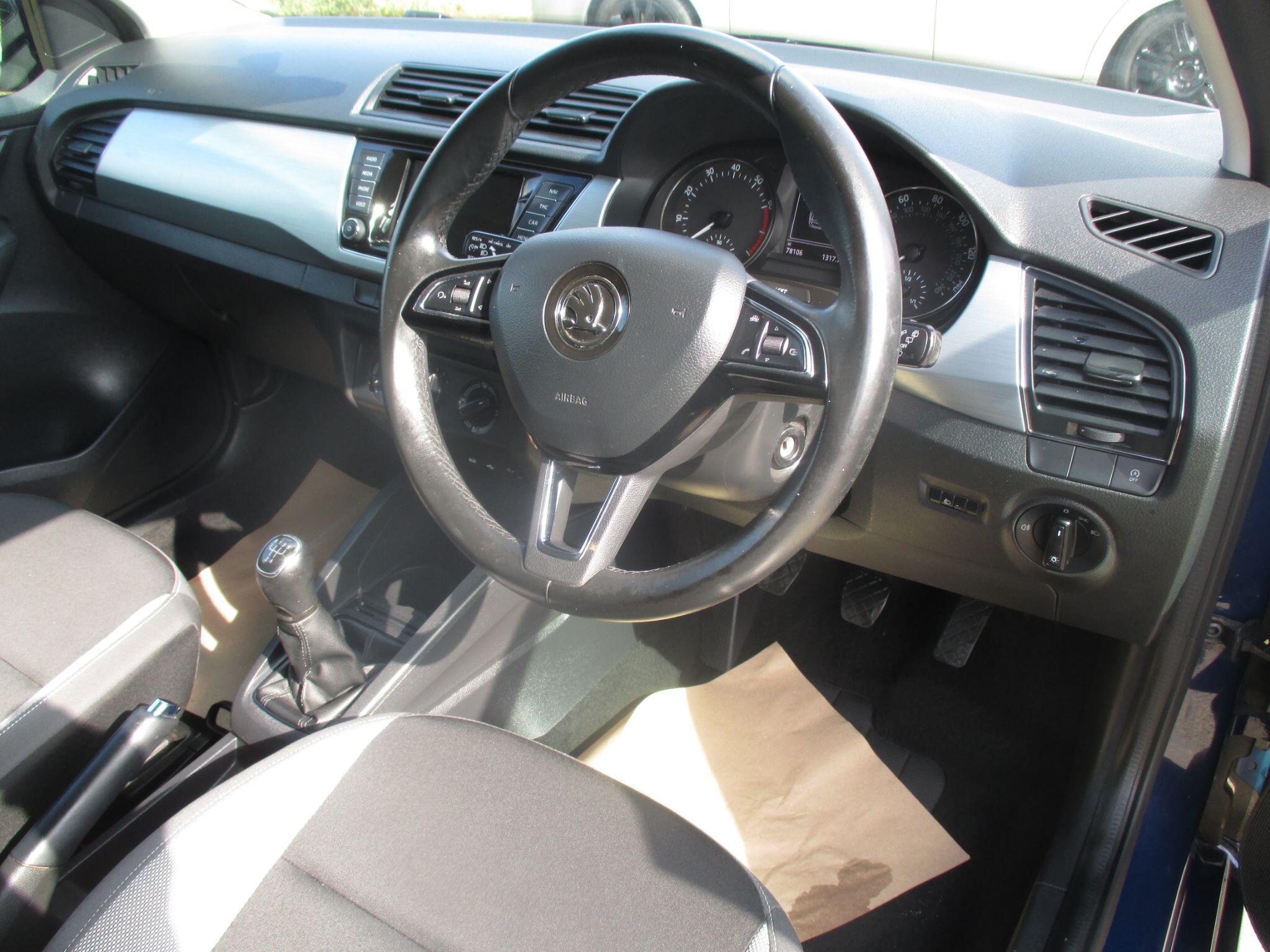 Skoda Fabia view 25