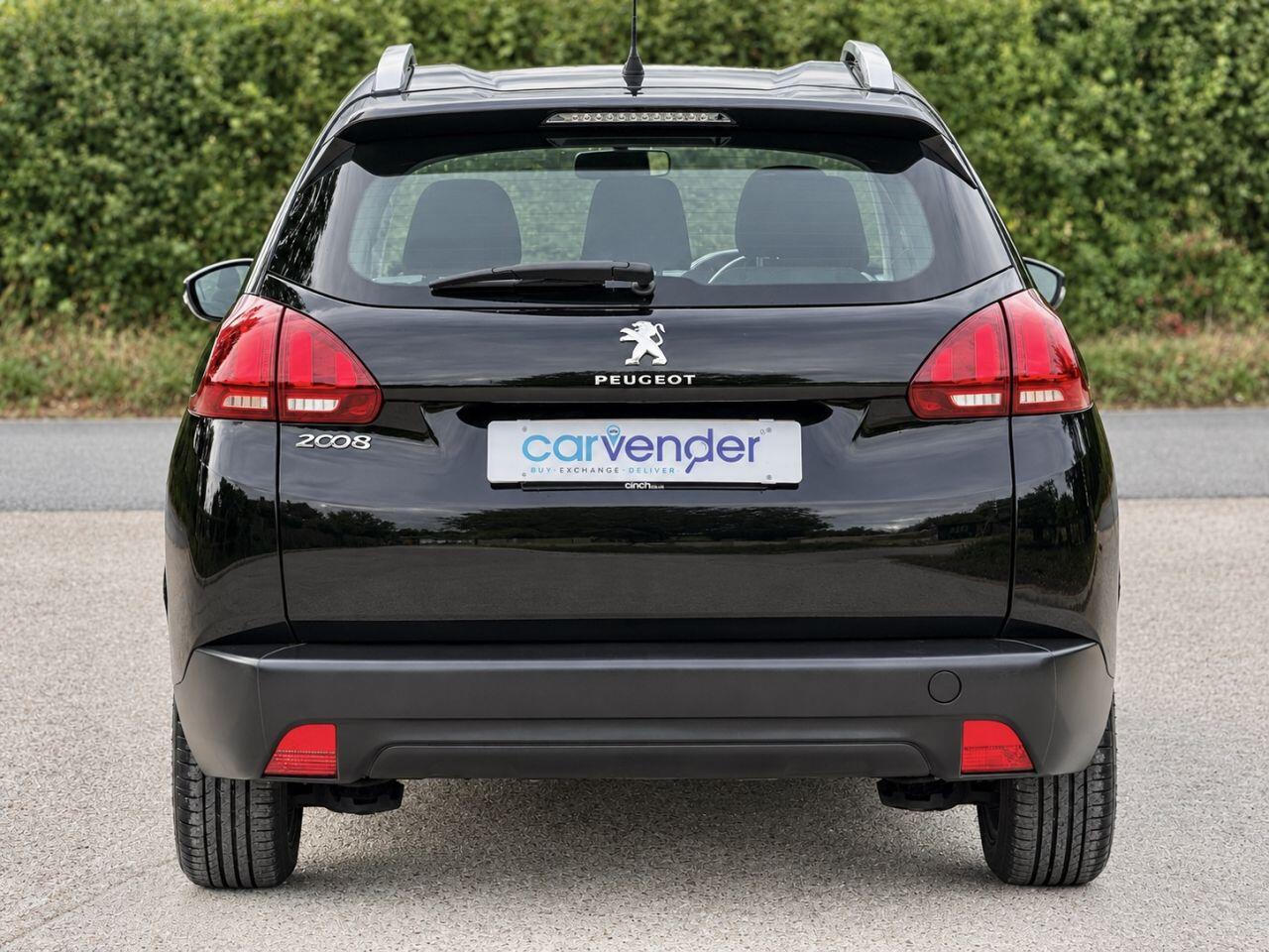 Peugeot 2008 view 6