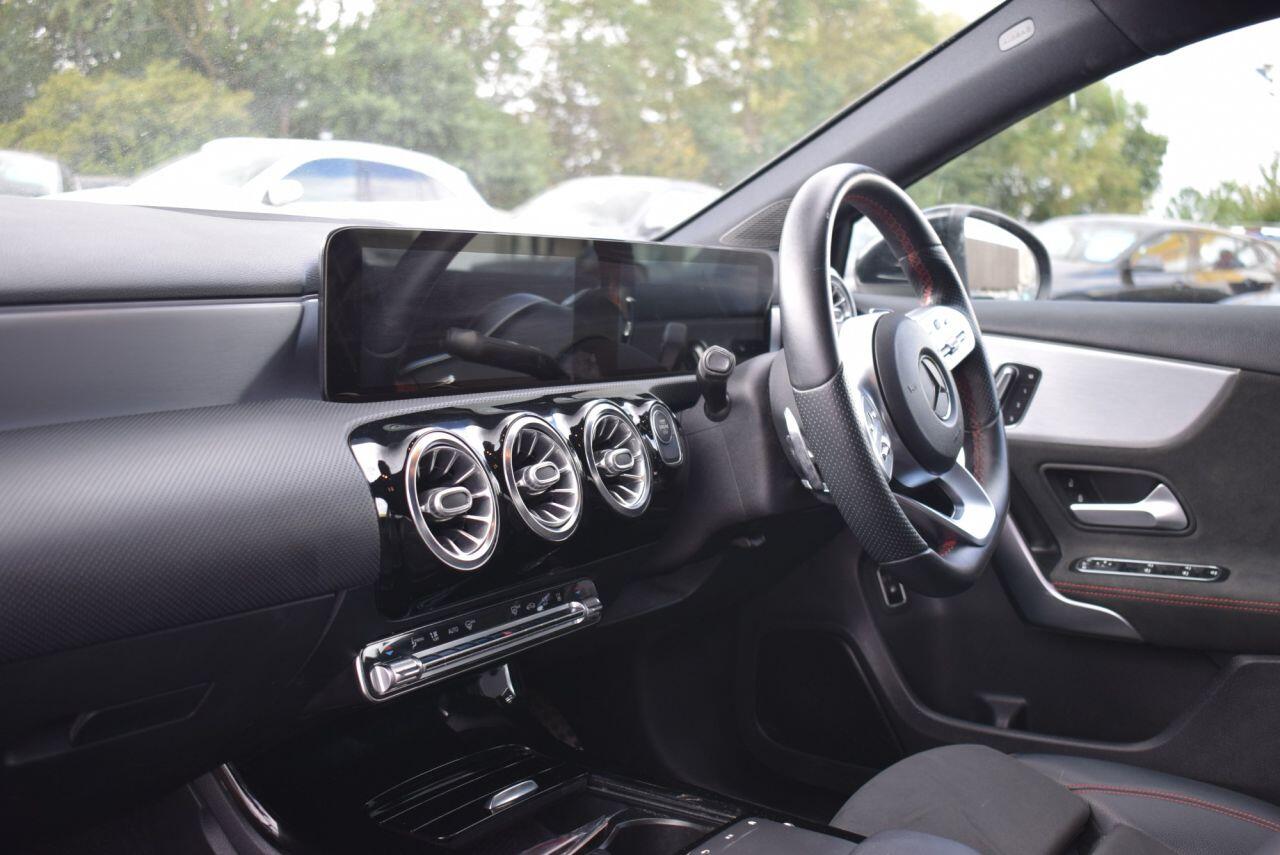 Mercedes-Benz A Class view 3