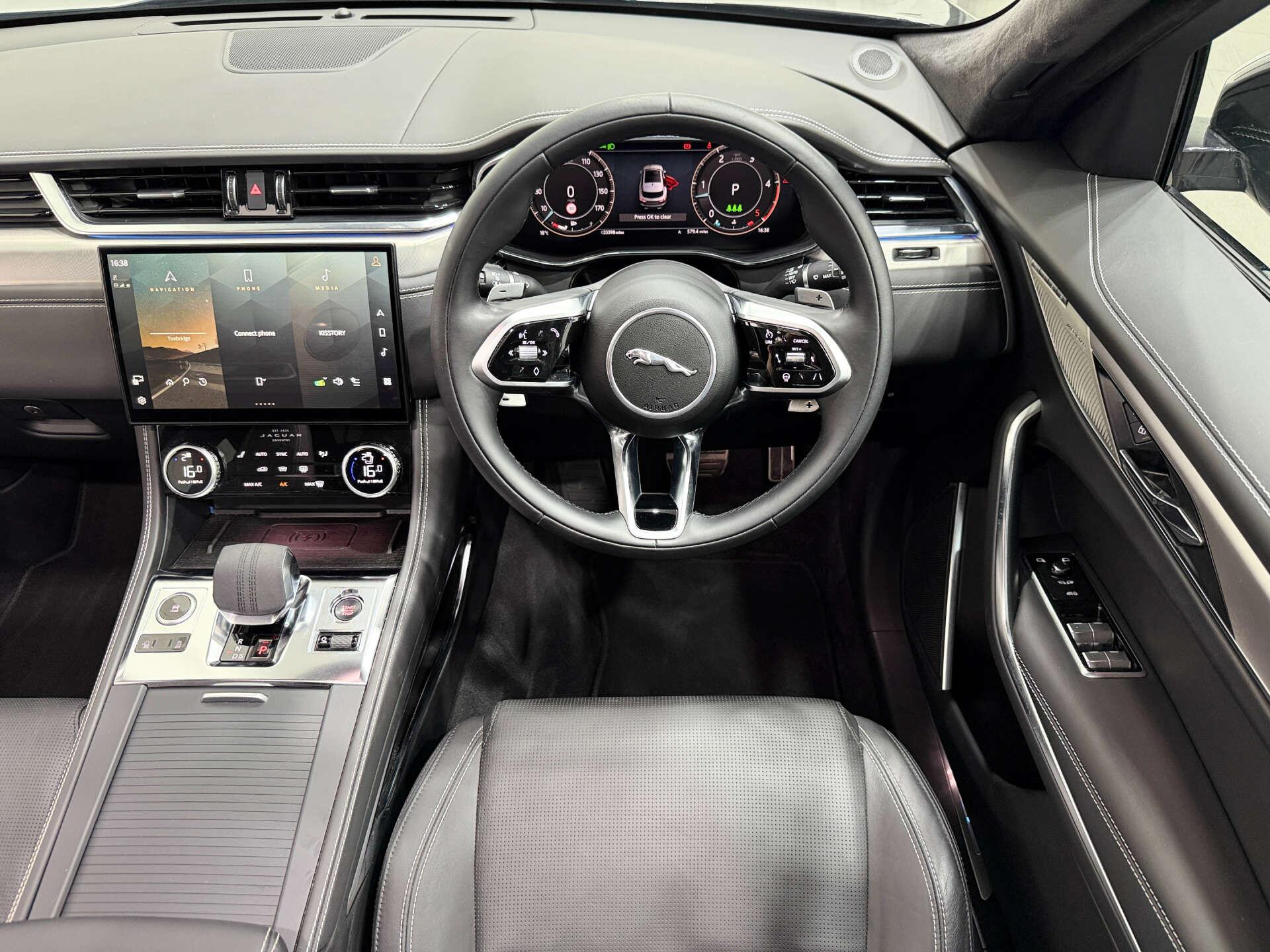 Jaguar F-Pace view 19