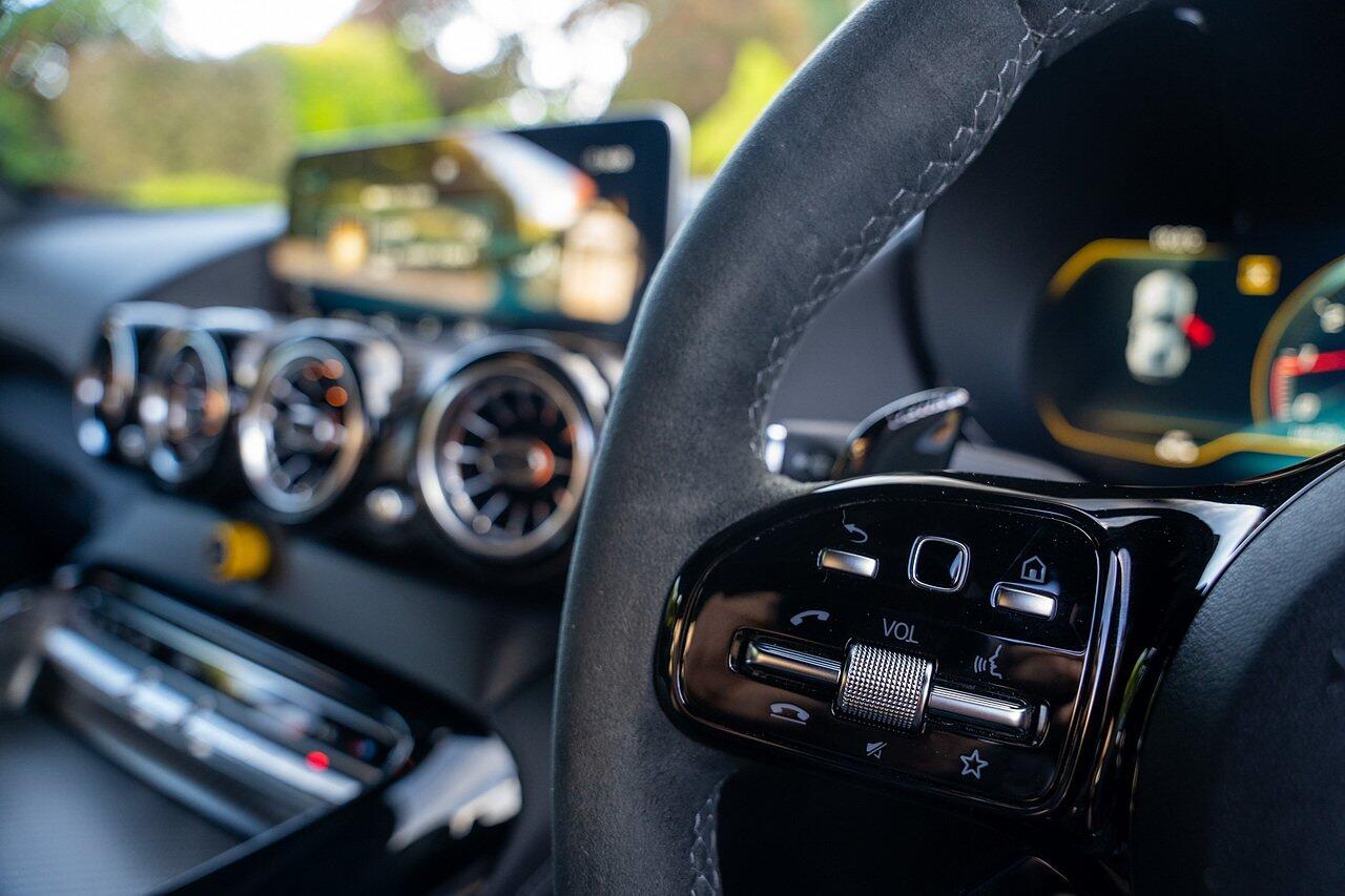 Mercedes-Benz Amg GT view 74