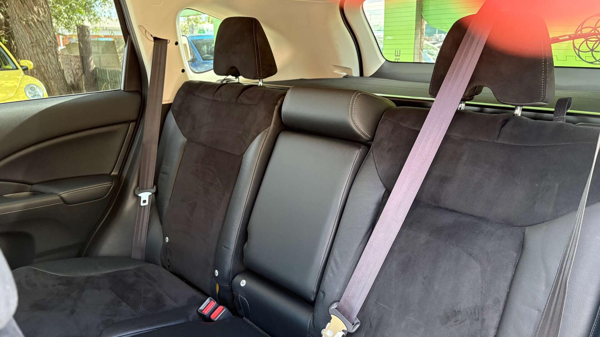 Honda CR-V view 11