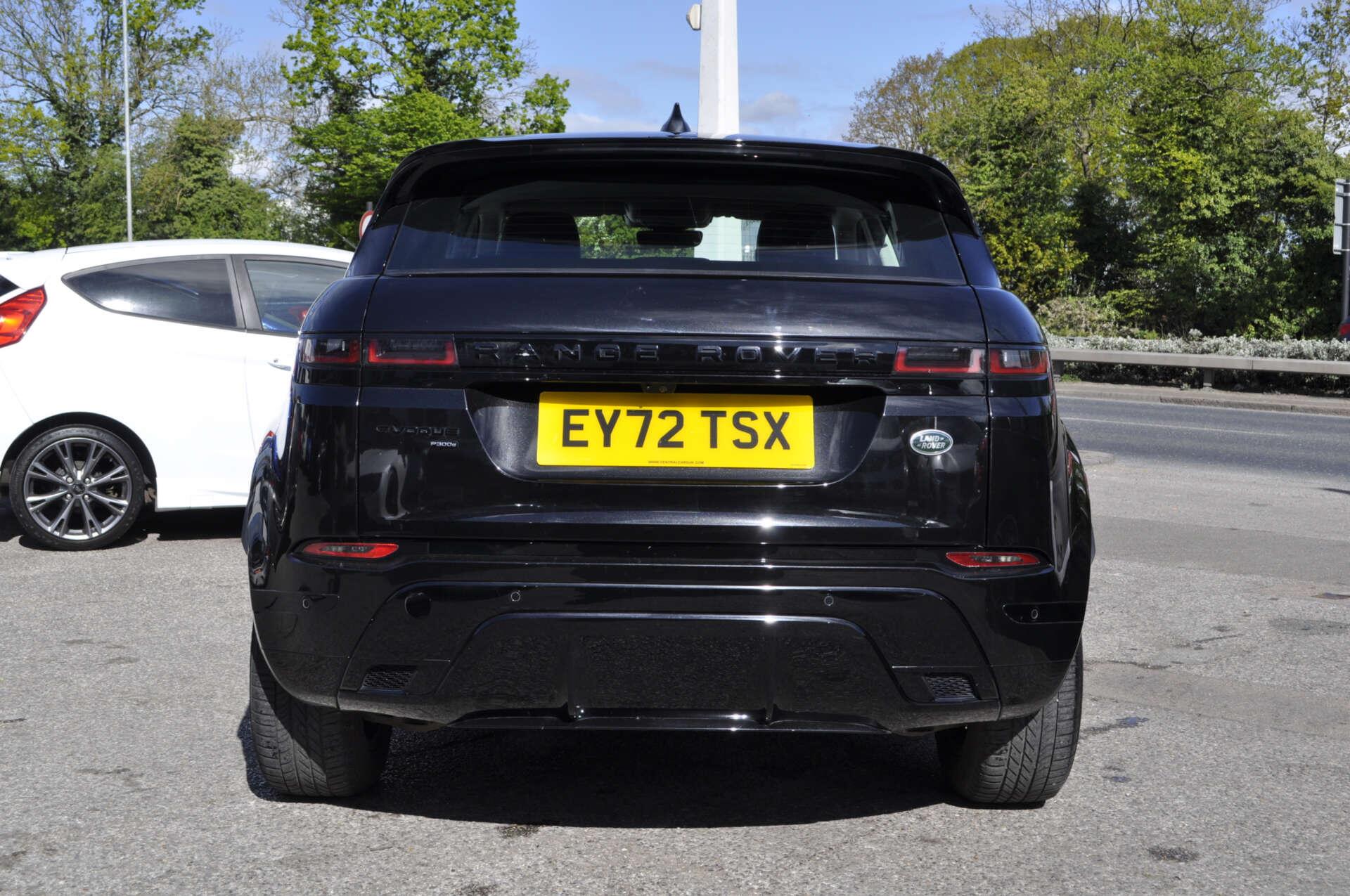 Land Rover Range Rover Evoque view 2