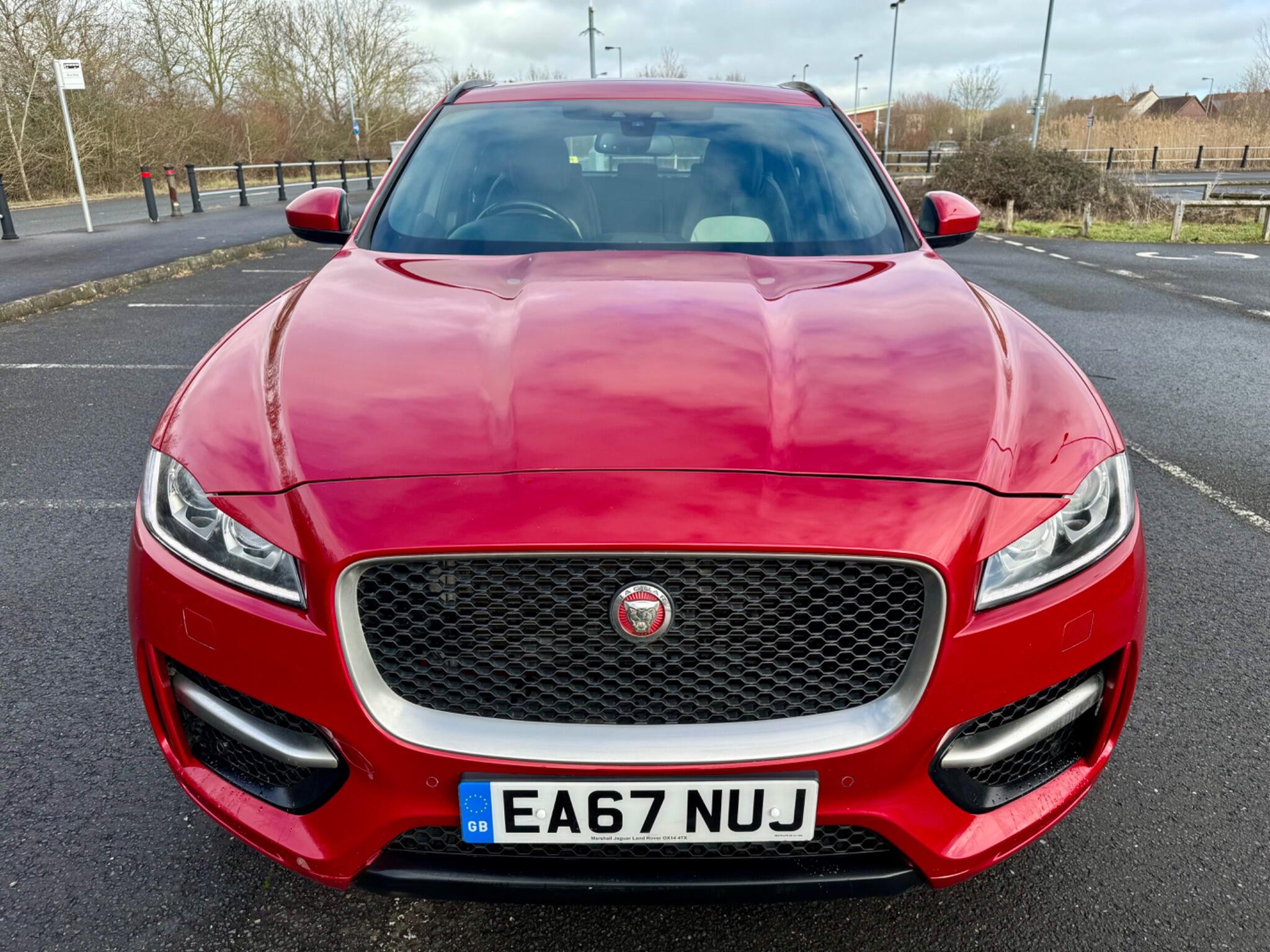 2018 Jaguar F-PACE 2.0 D180 R-Sport Auto AWD Euro 6 (s/s) 5dr • 39,000 miles image 2