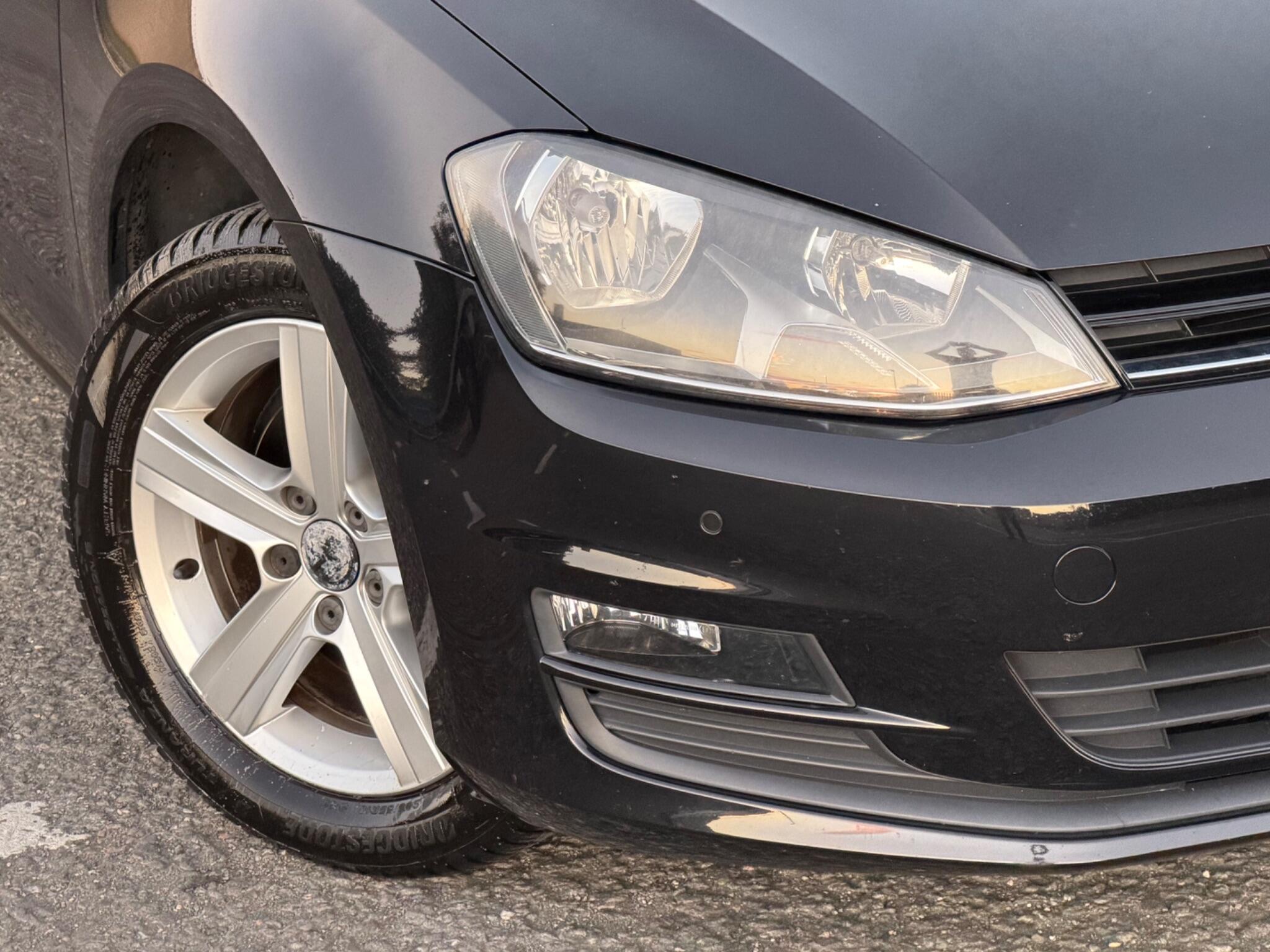 Volkswagen Golf view 37