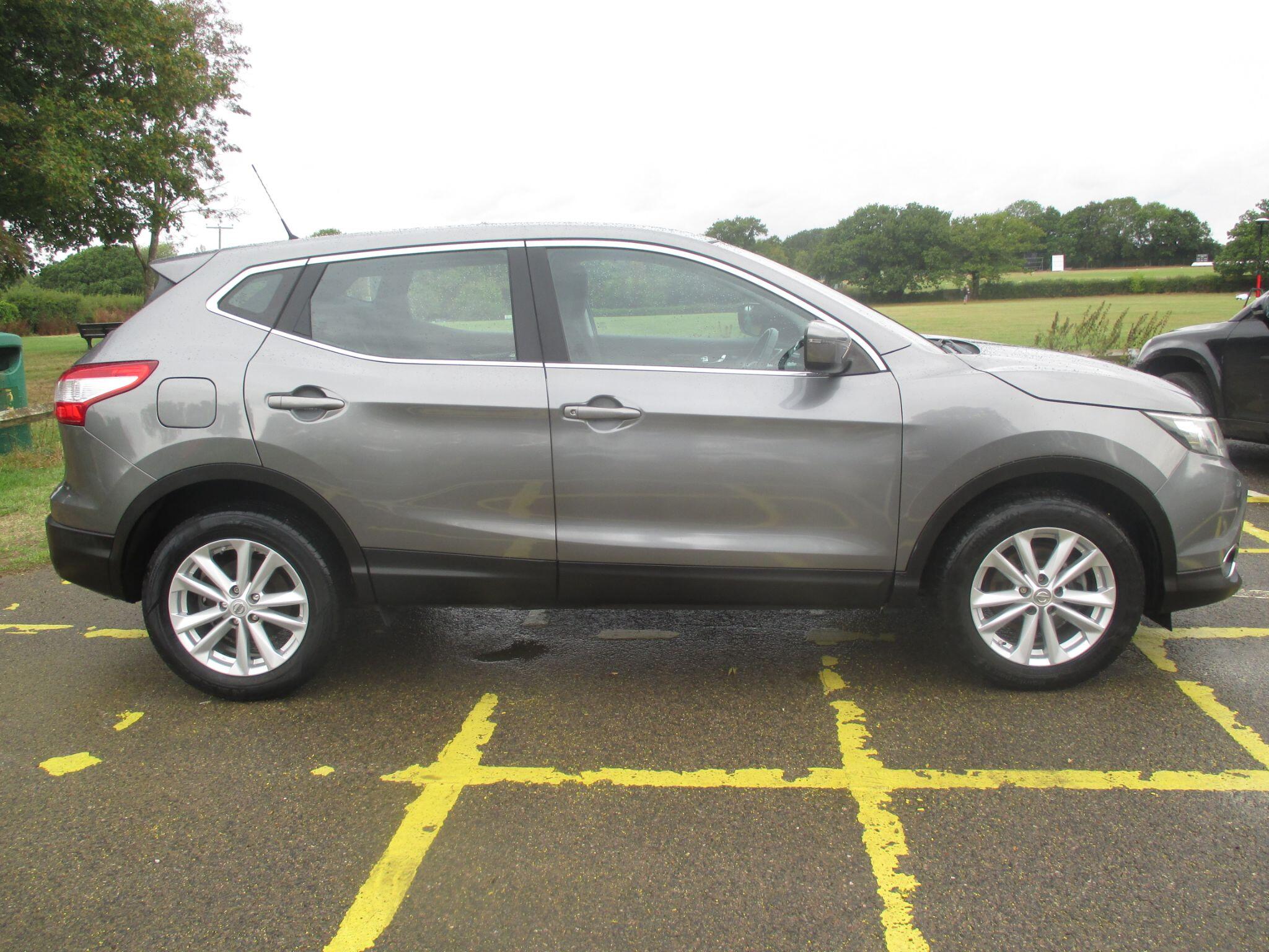 Nissan Qashqai view 7