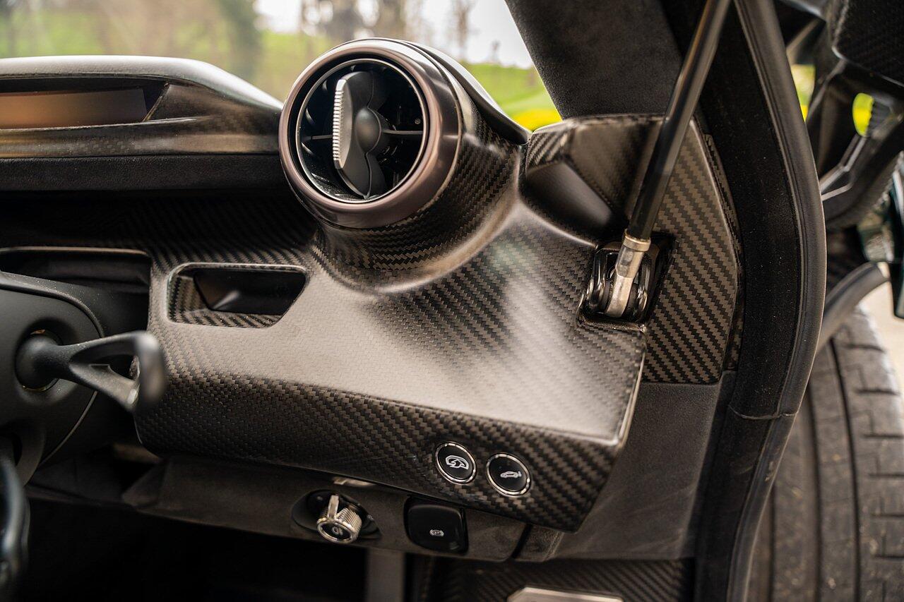 Mclaren Senna view 59