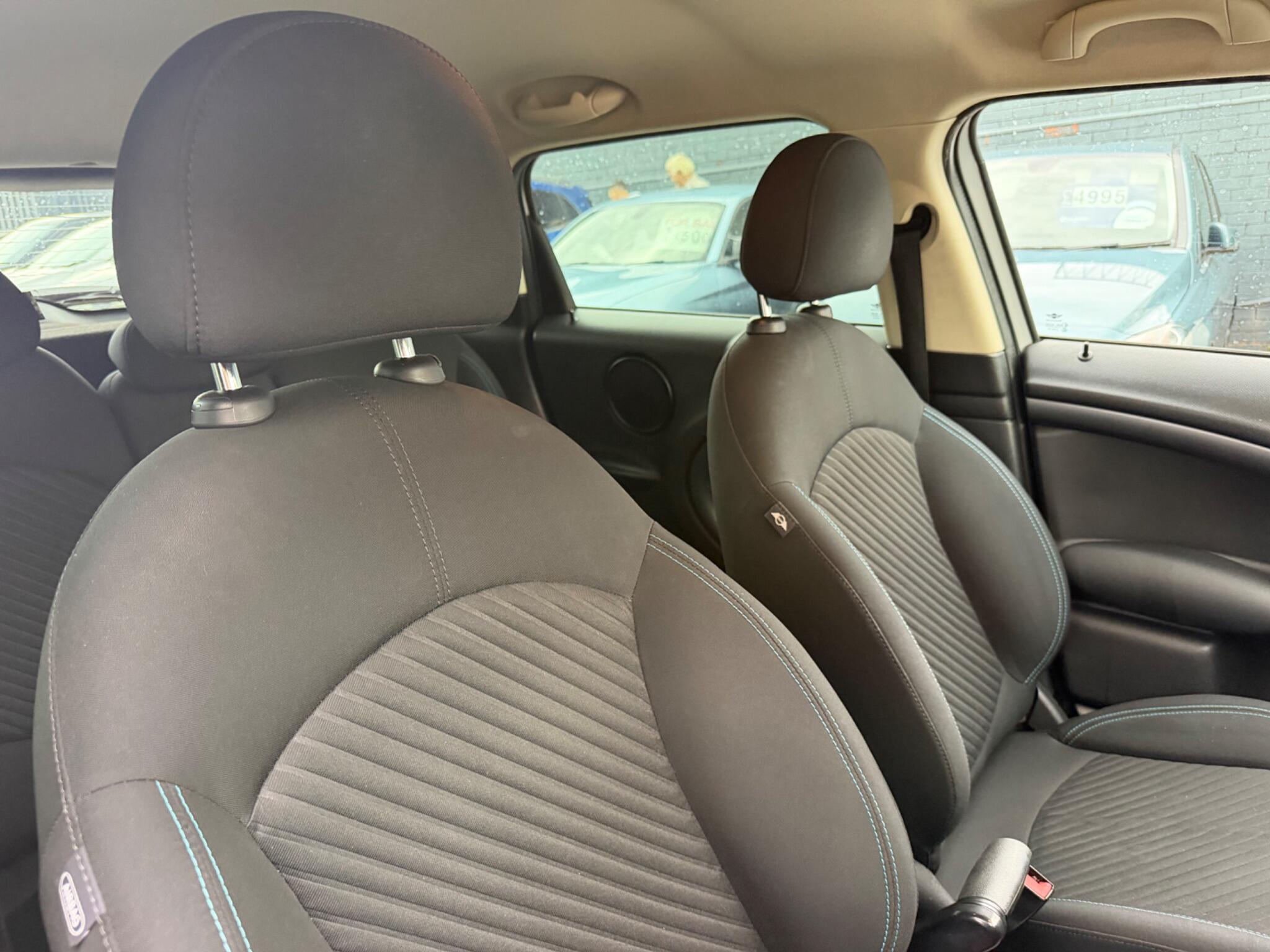 Mini Countryman view 12