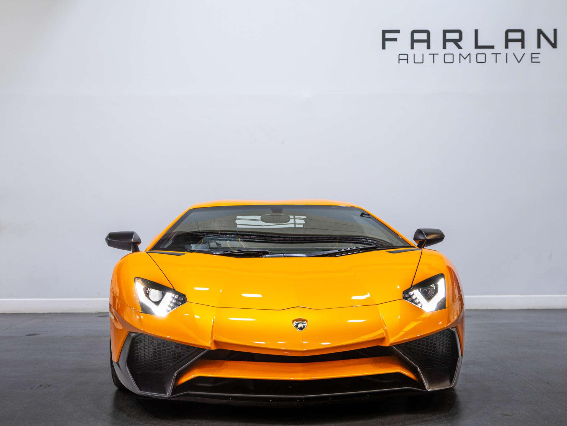 Lamborghini Aventador view 16