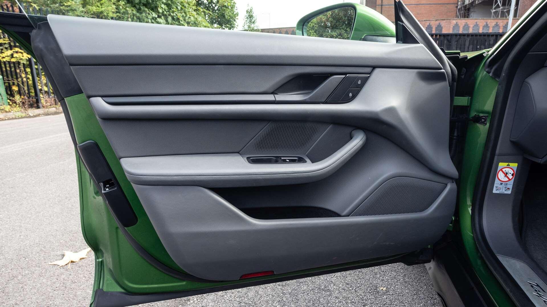 Porsche Taycan view 34