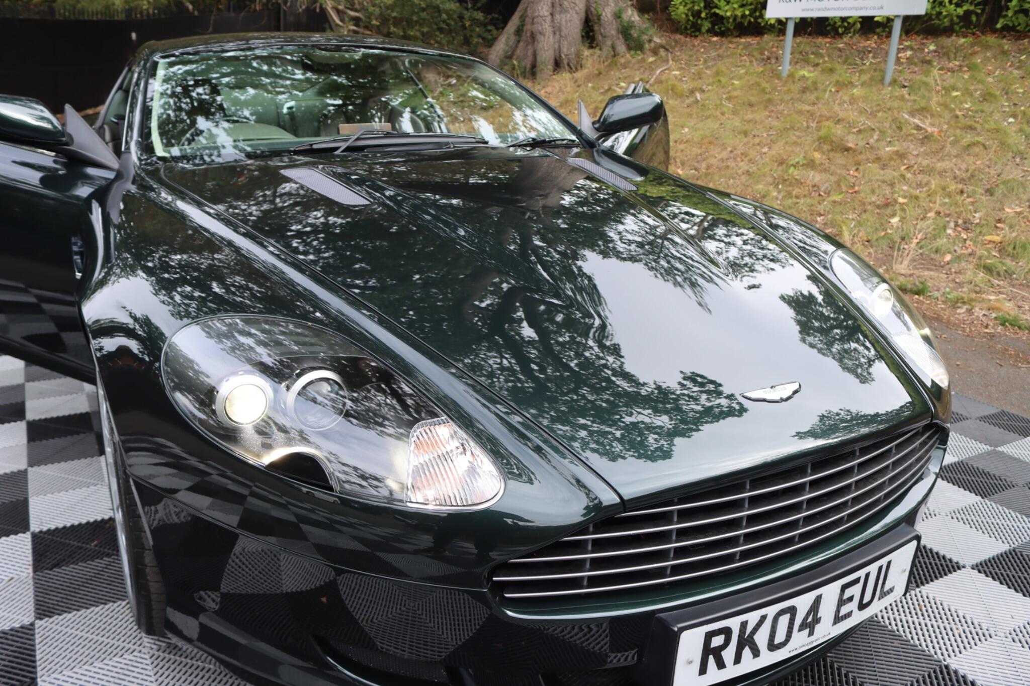 Aston Martin DB9 view 86