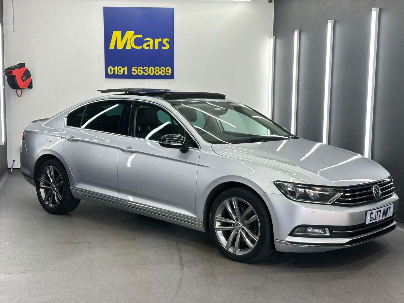Volkswagen Passat view 8
