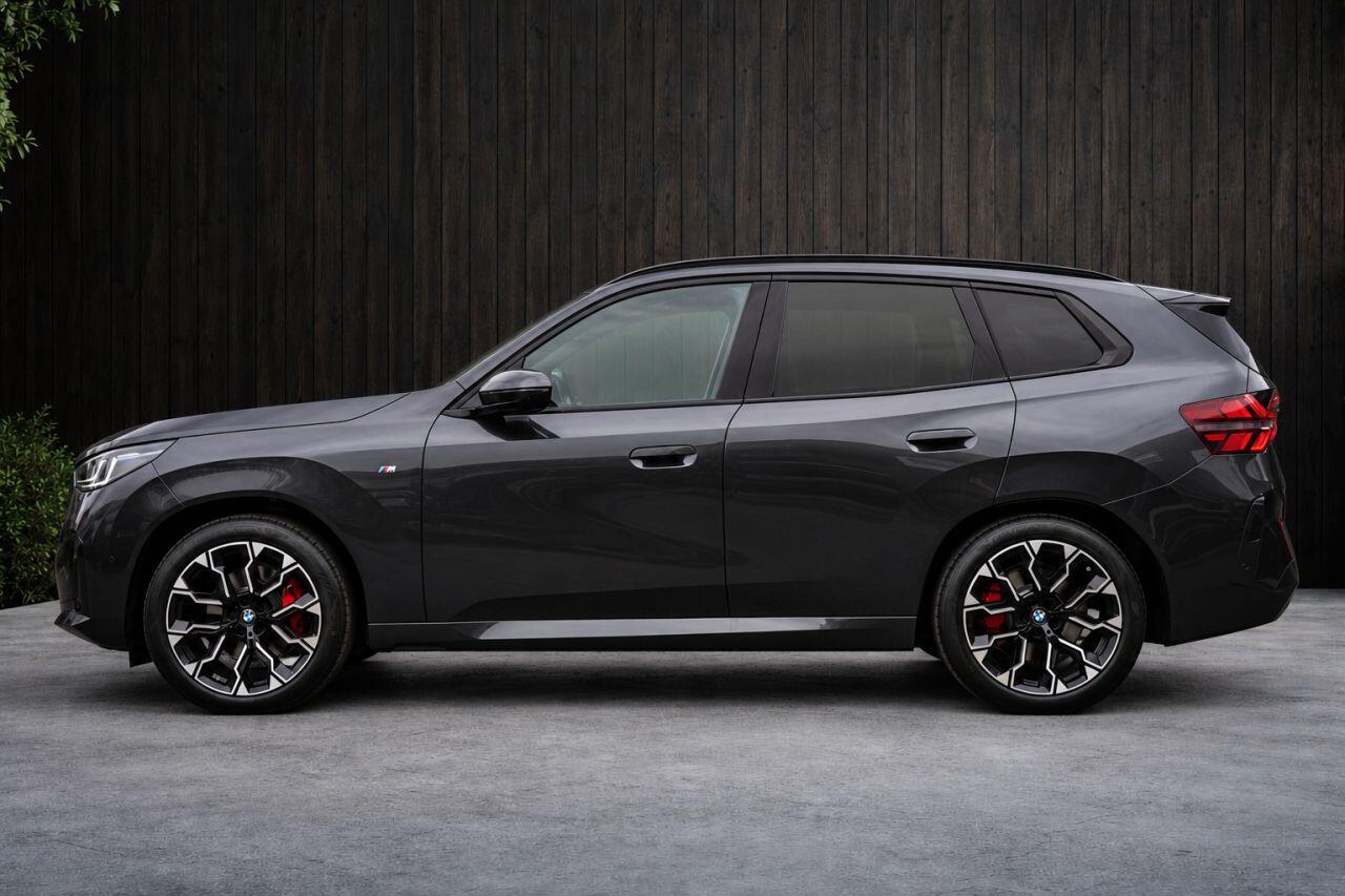 BMW X3 view 14