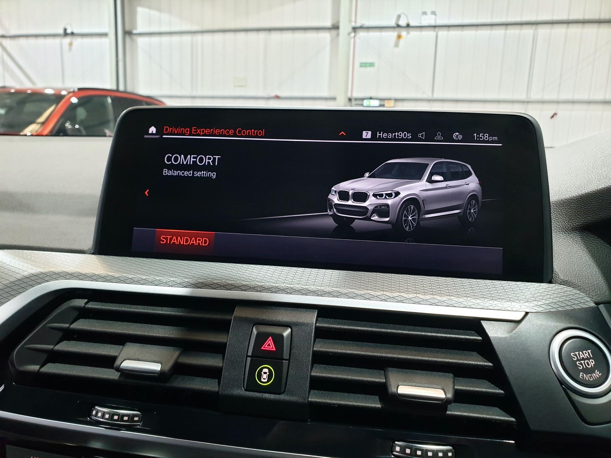 BMW X3 view 80