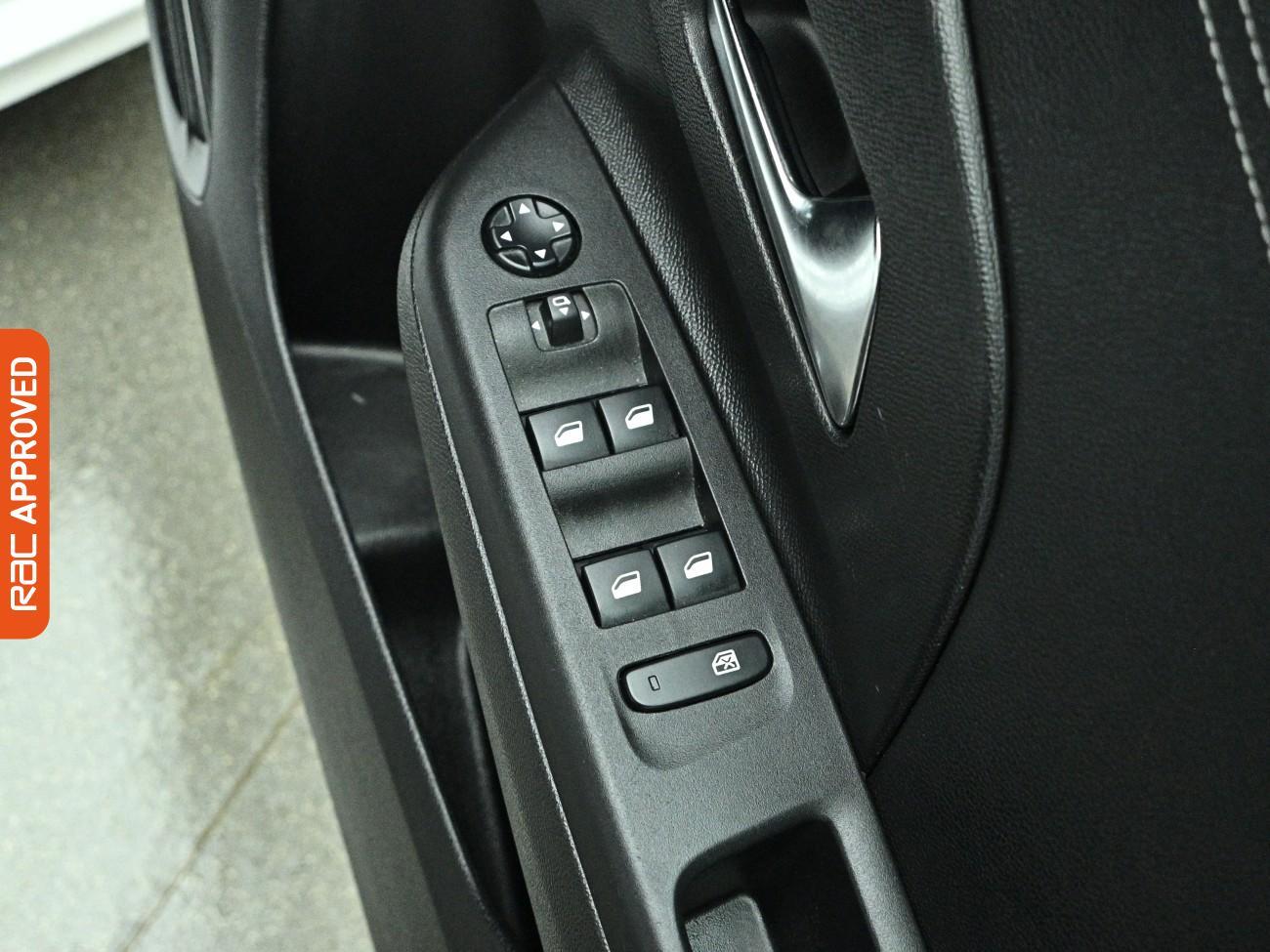 Vauxhall Corsa view 24