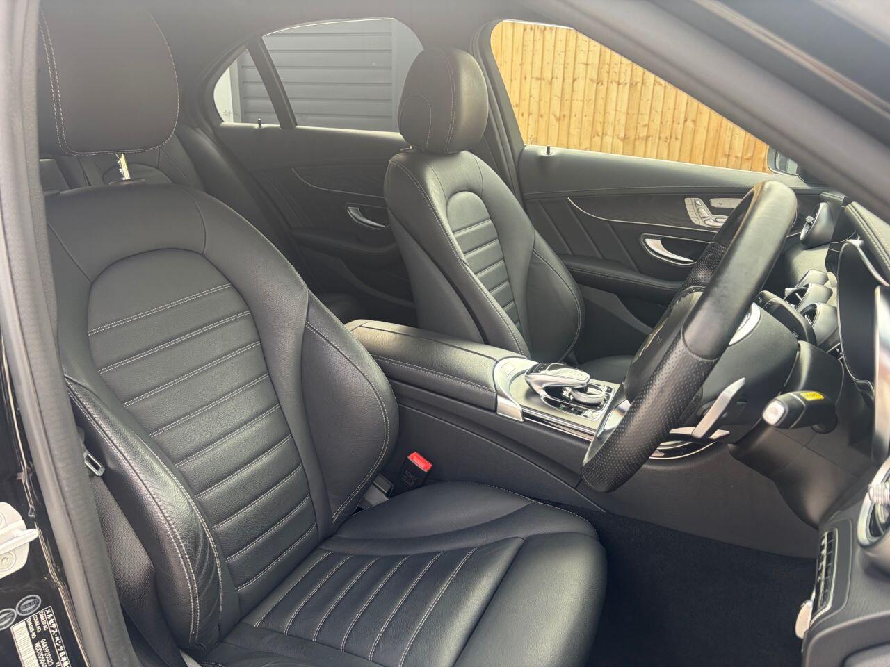 Mercedes-Benz C-Class view 13