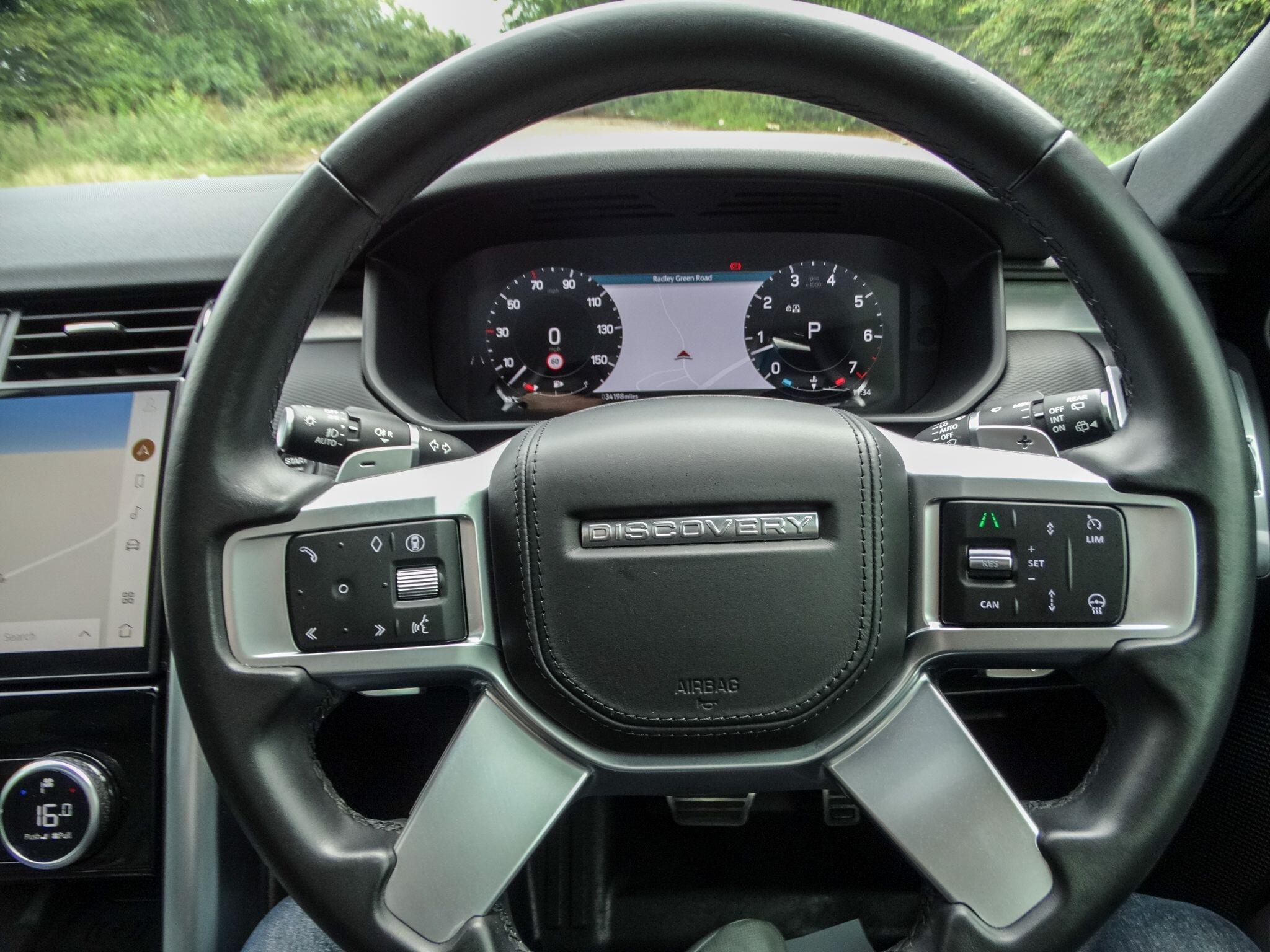 Land Rover Discovery 3 view 7