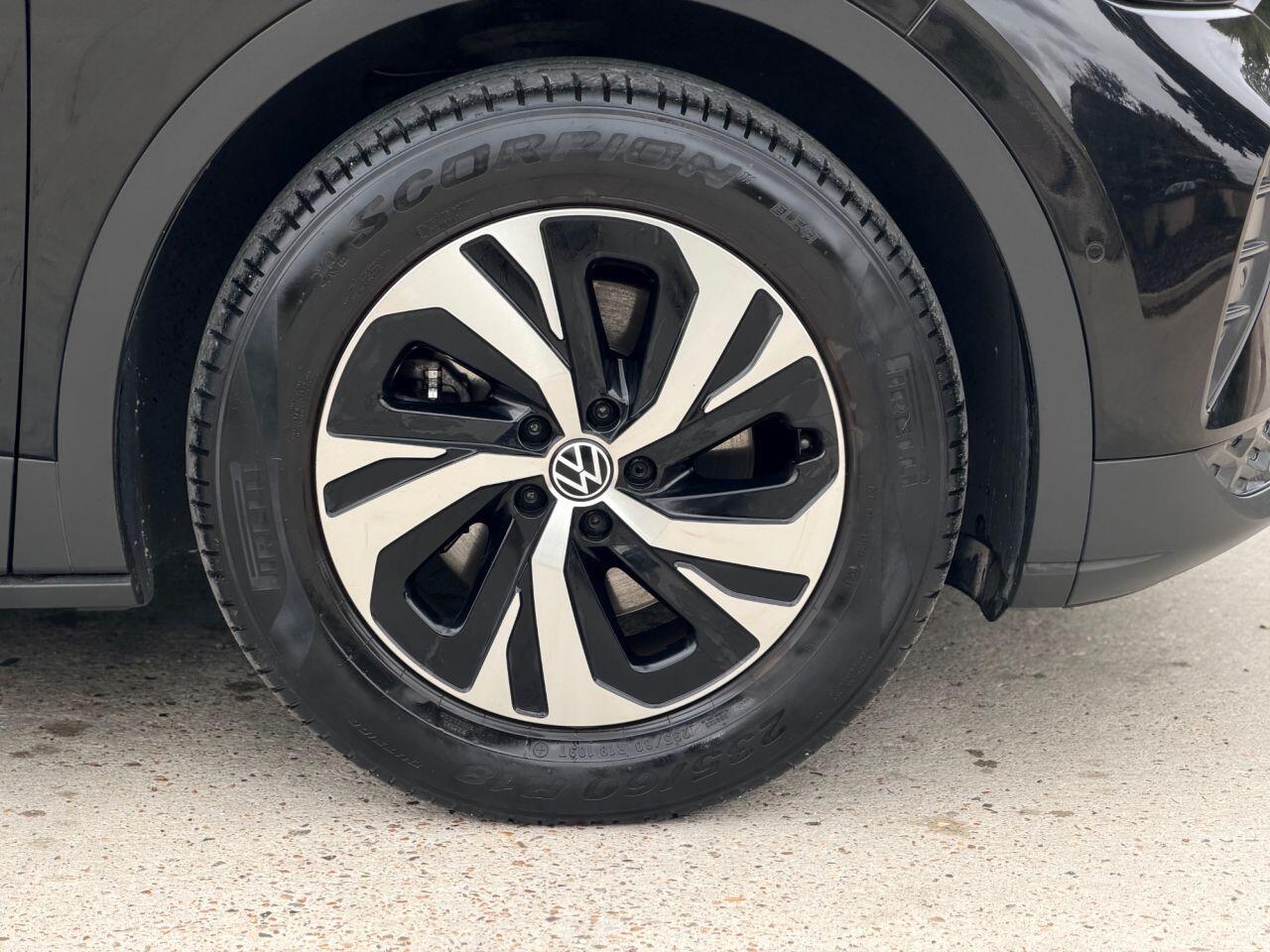Volkswagen Id.4 view 14