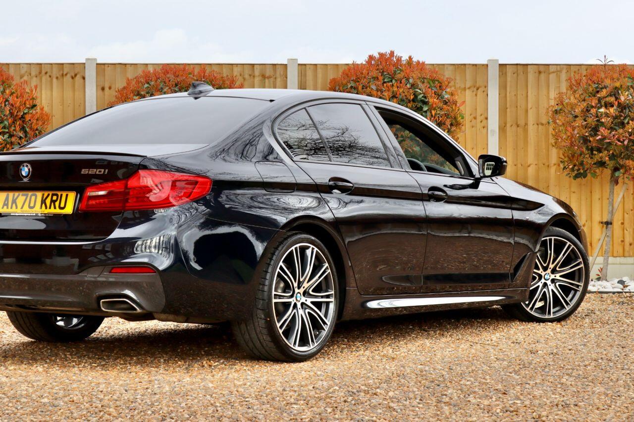BMW 5 Series view 6