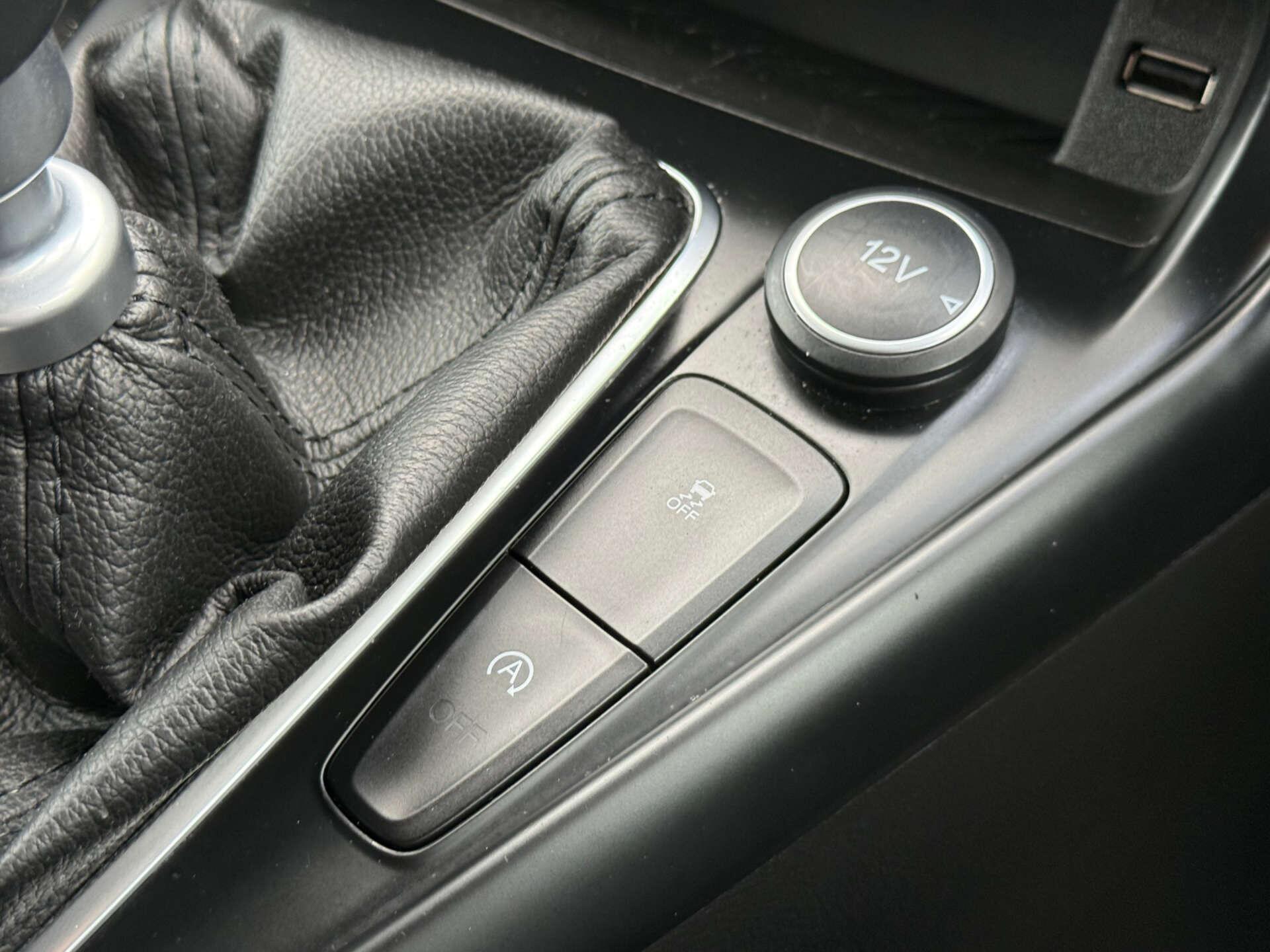 Ford Focus view 52