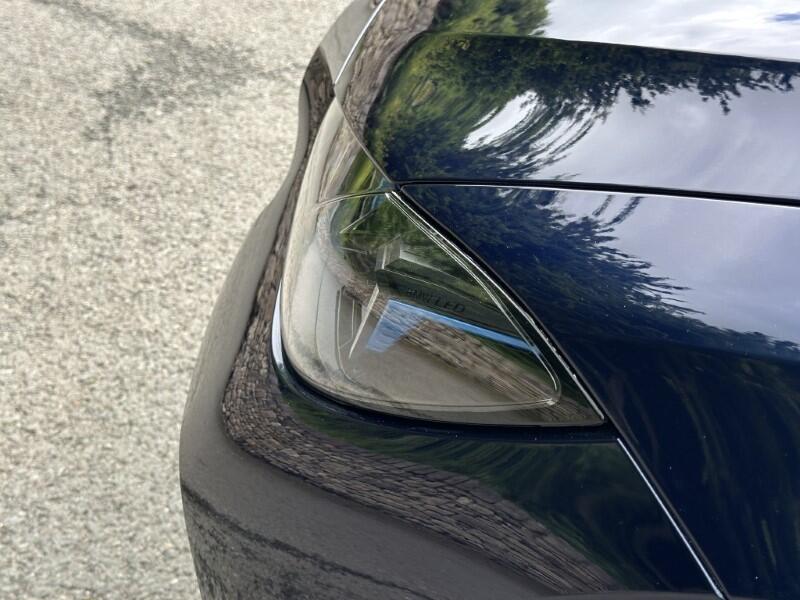 BMW i4 view 78