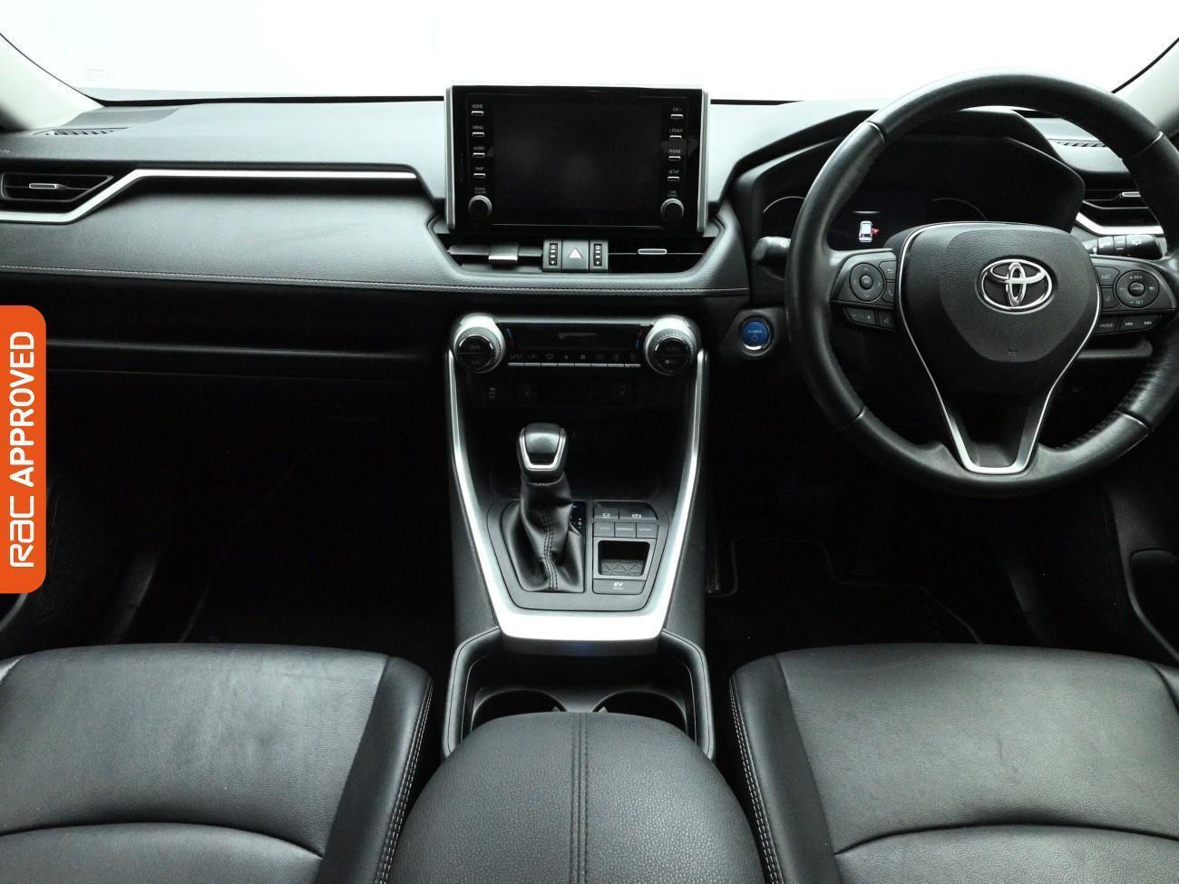 Toyota Rav4 view 2