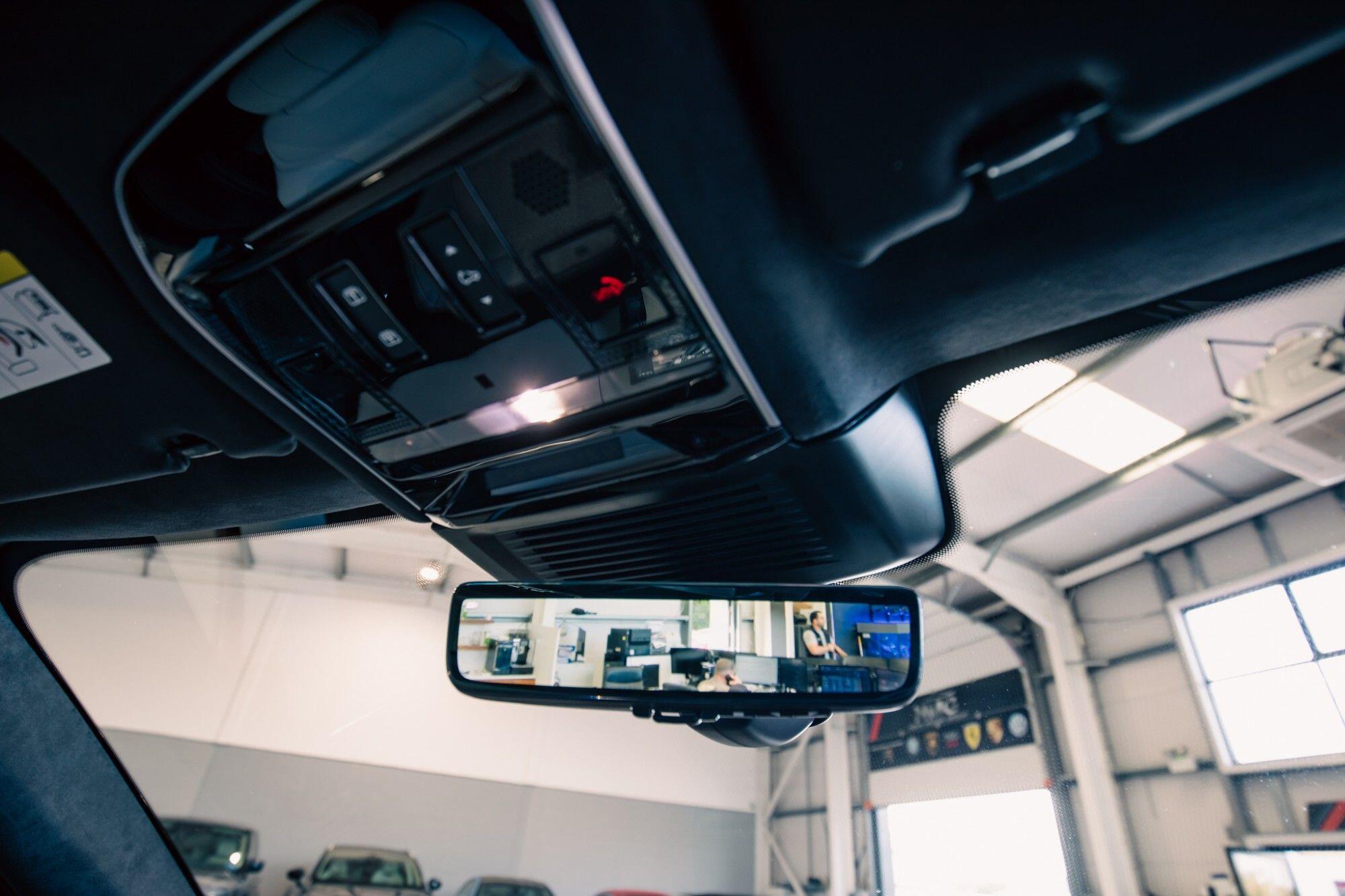 Land Rover Range Rover Sport view 28