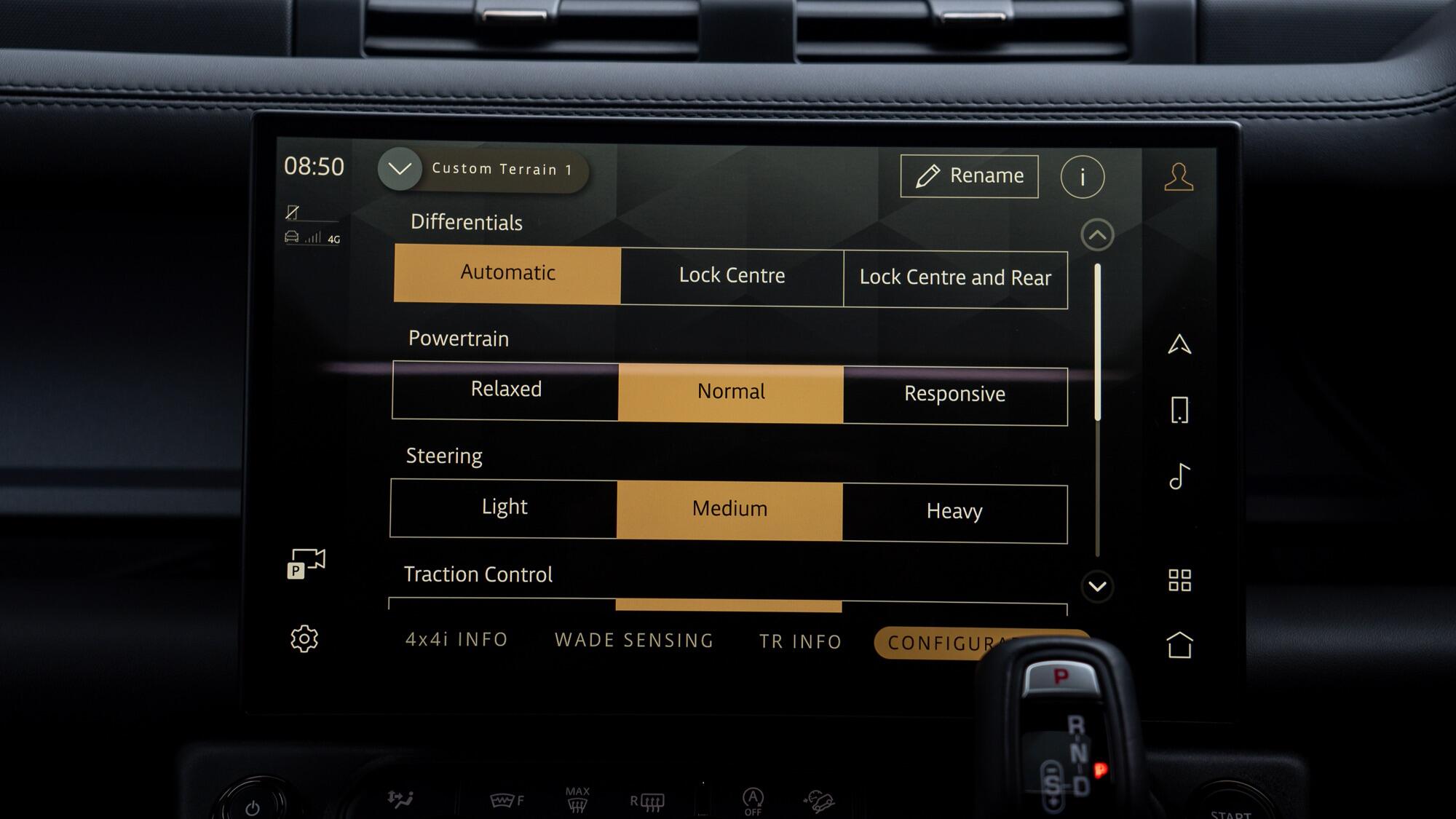 Land Rover Defender 110 view 36