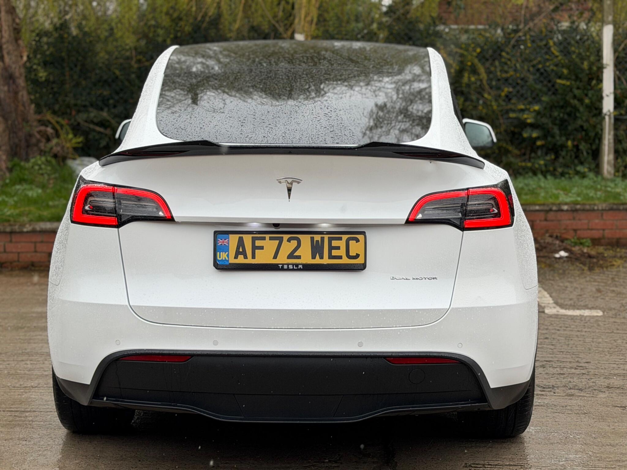 Tesla Model Y view 8