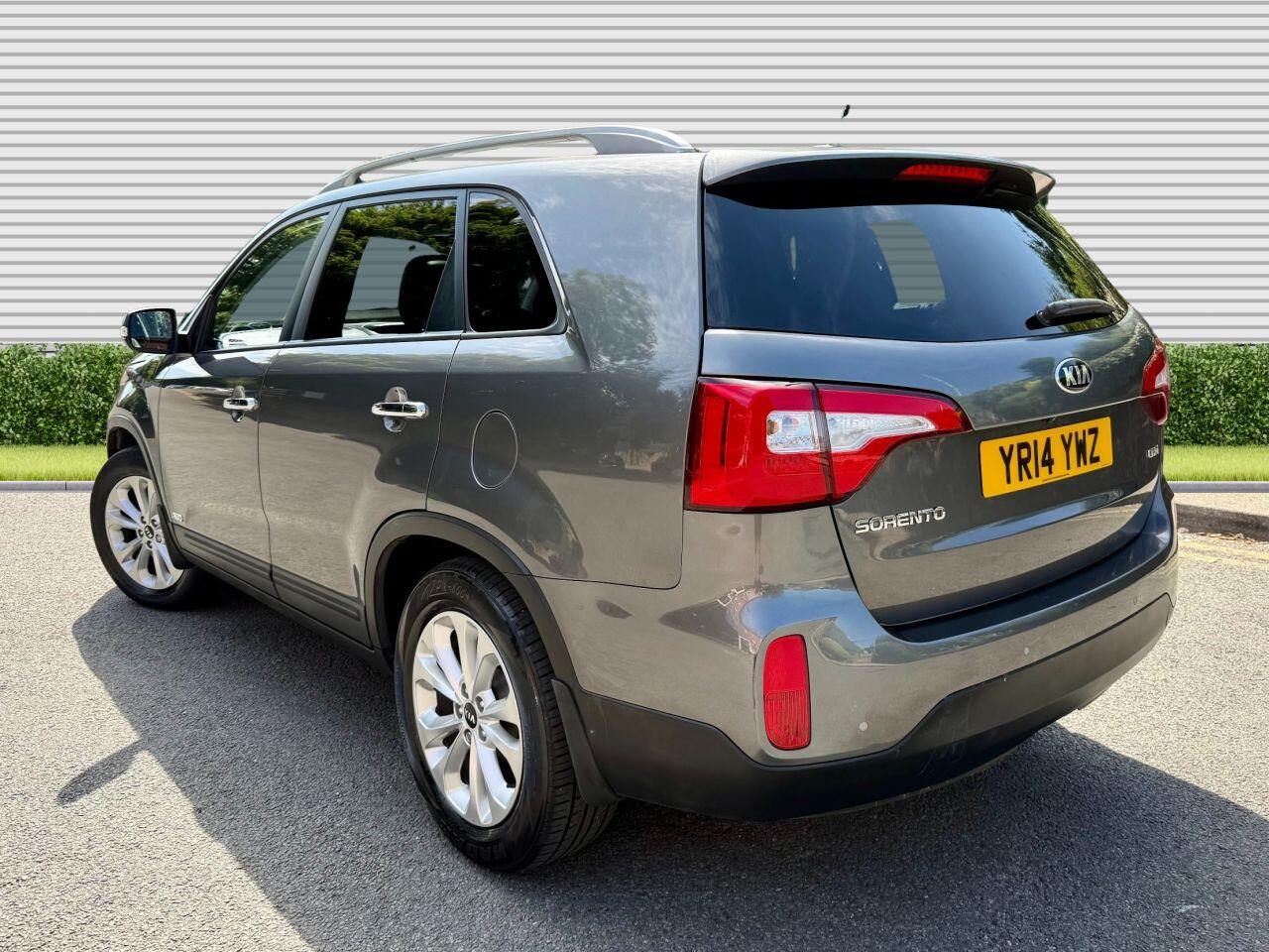 Kia Sorento view 10