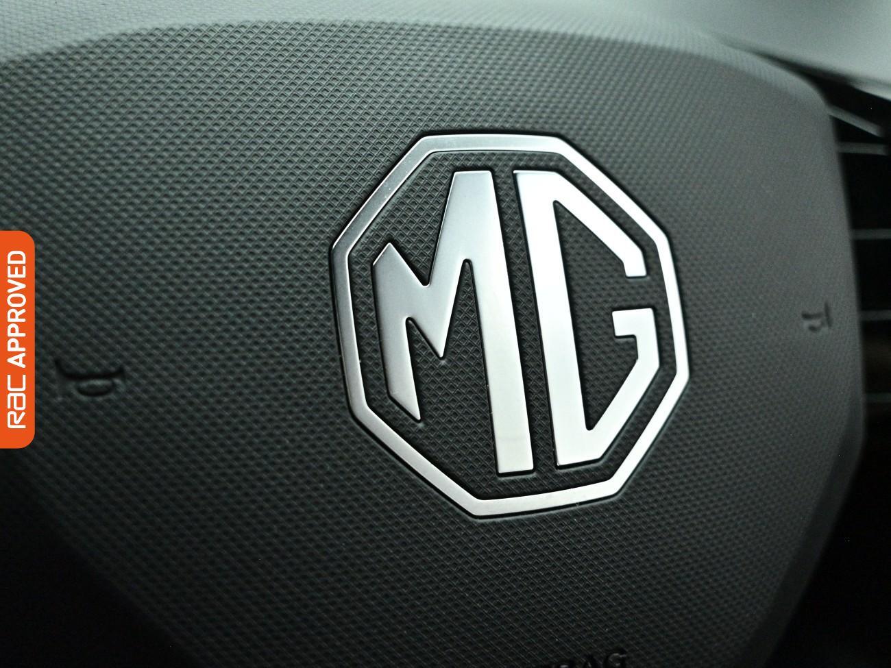 MG MG4 view 23
