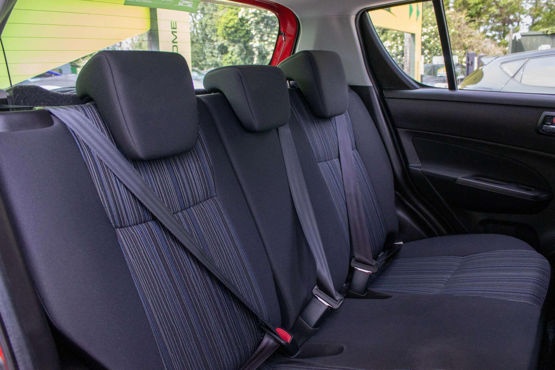 Suzuki Swift view 10
