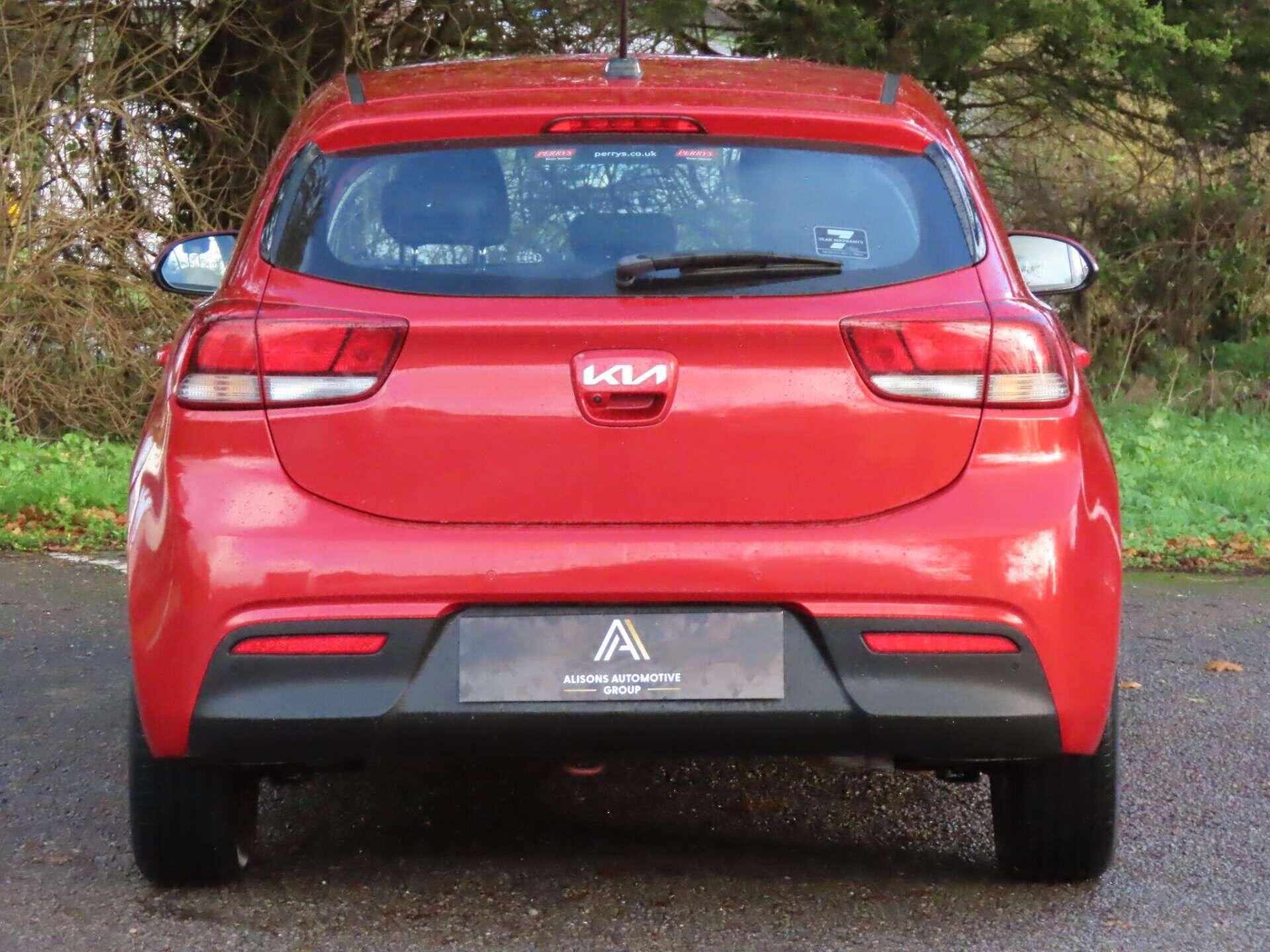 Kia Rio view 5