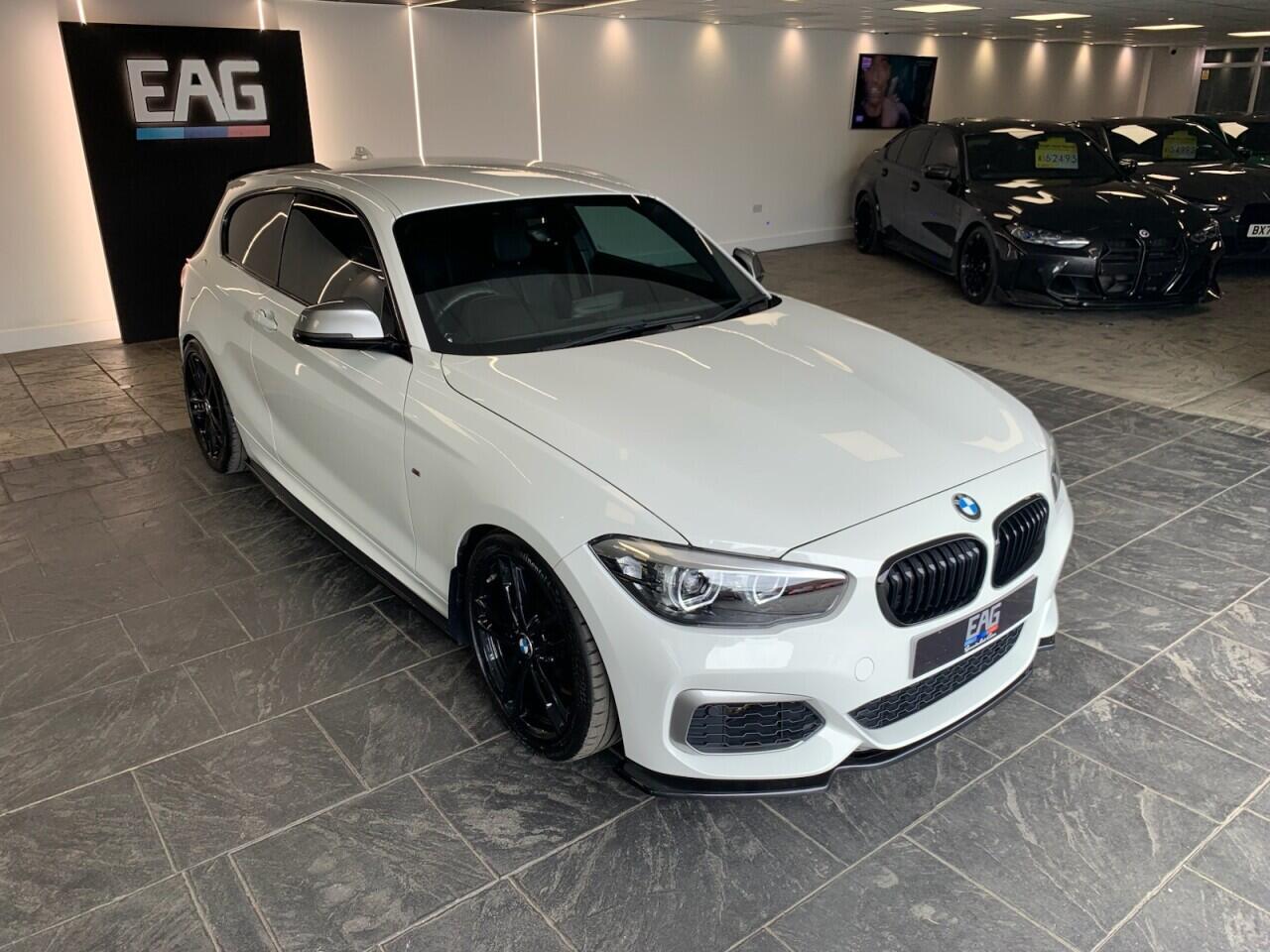 BMW 1 Series view 14