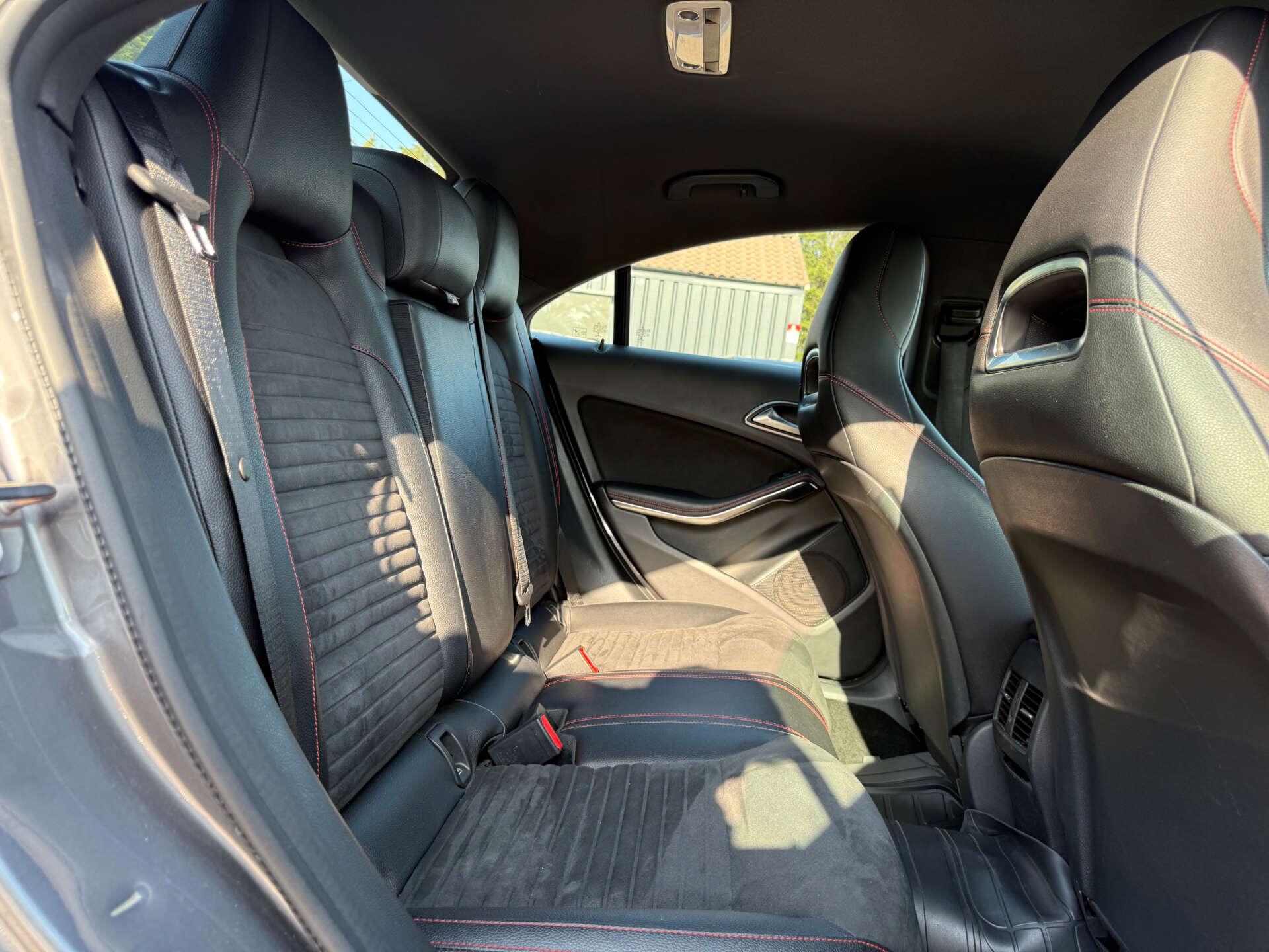 Mercedes-Benz CLA view 57